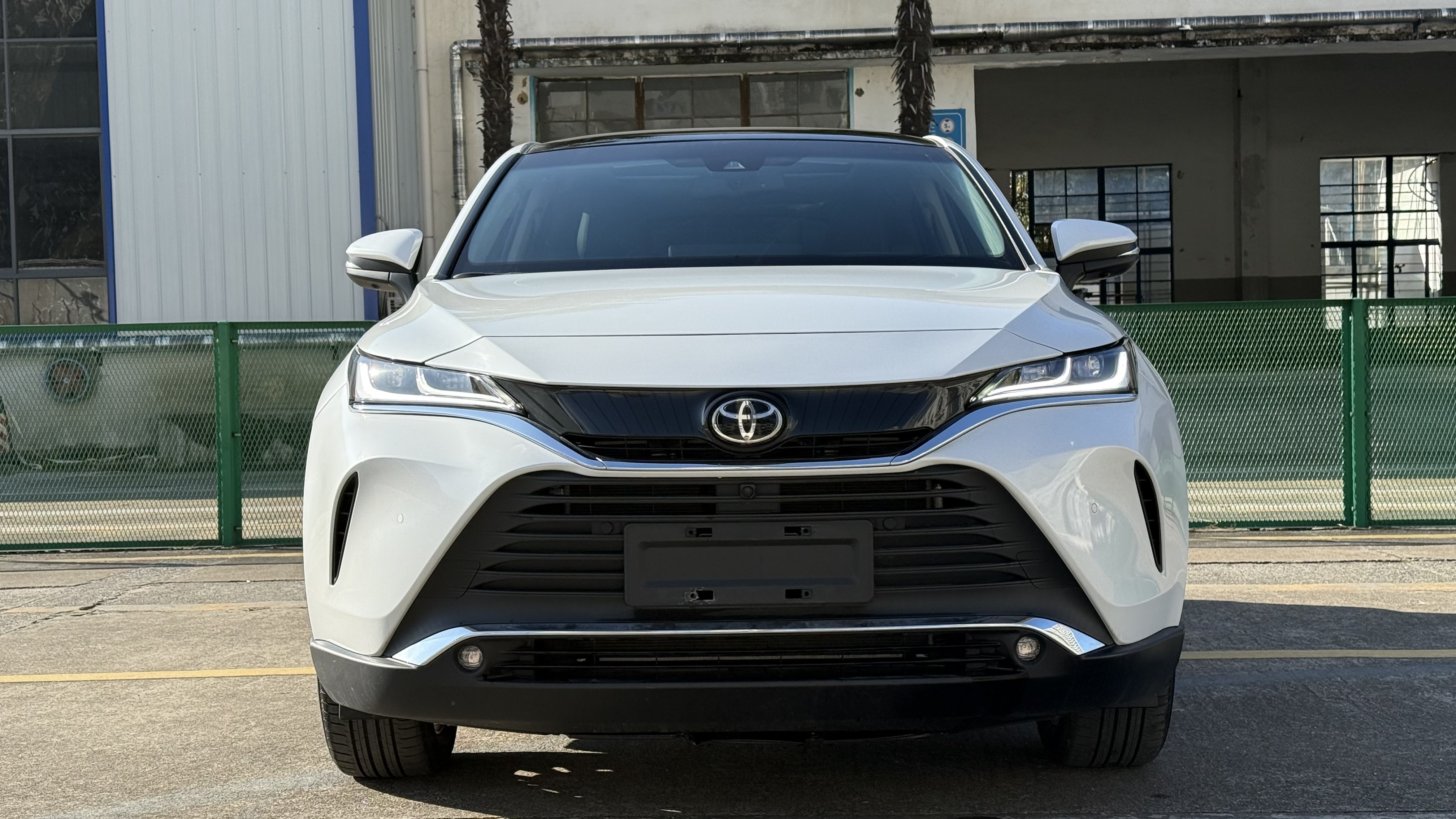 Toyota Harrier 2023 imagem de carro #2