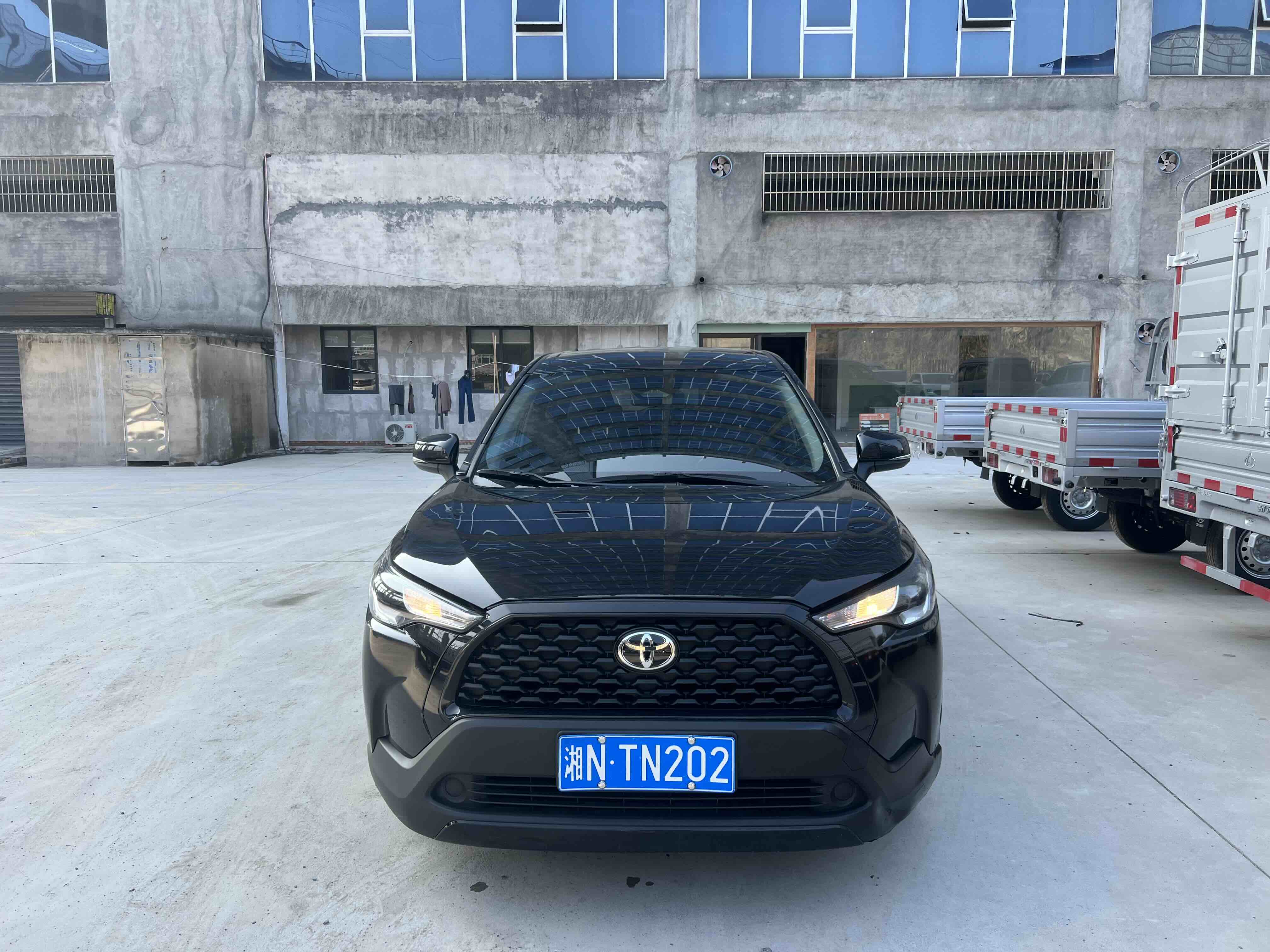 Corolla Cross 2023 #2 Corolla Cross 2023 car image #2