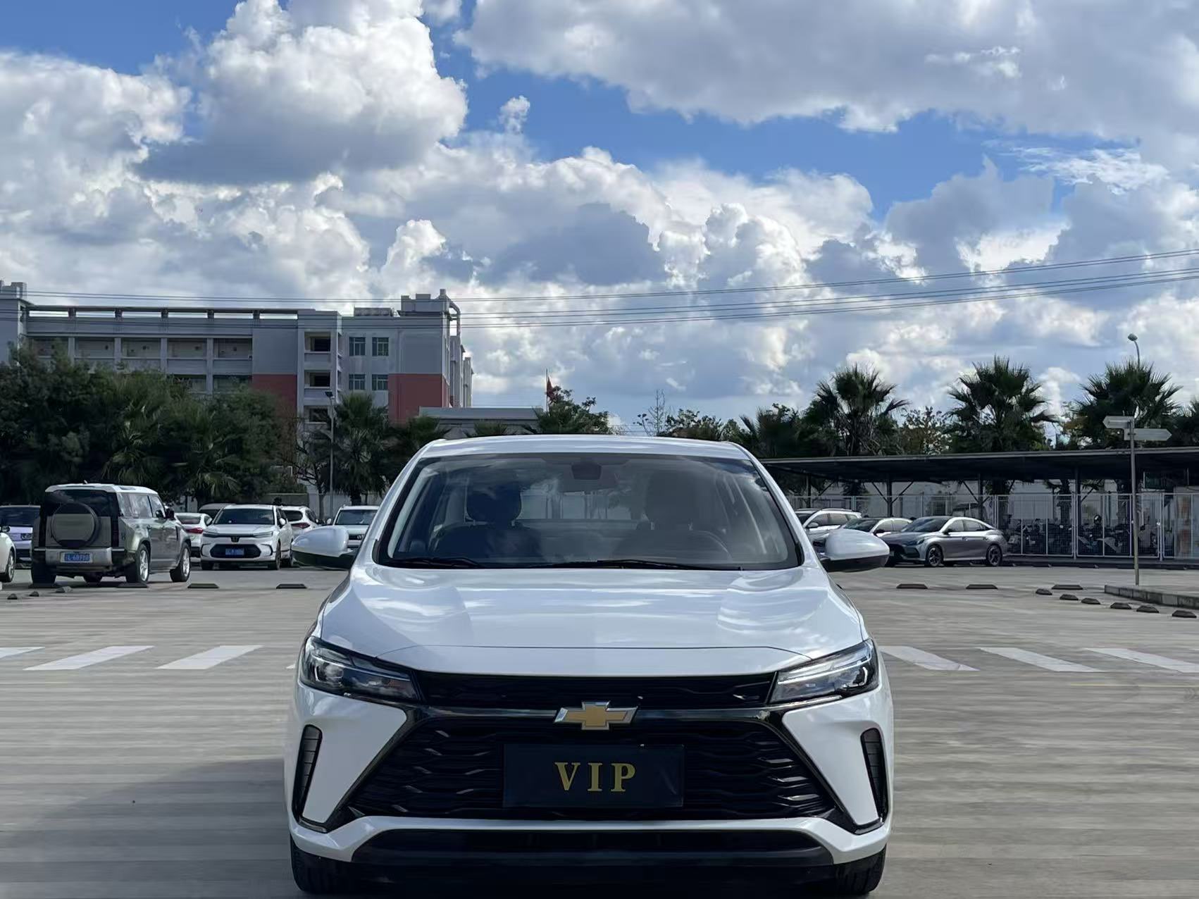 Chevrolet Monza 2023 #2 Chevrolet Monza 2023 car image #2