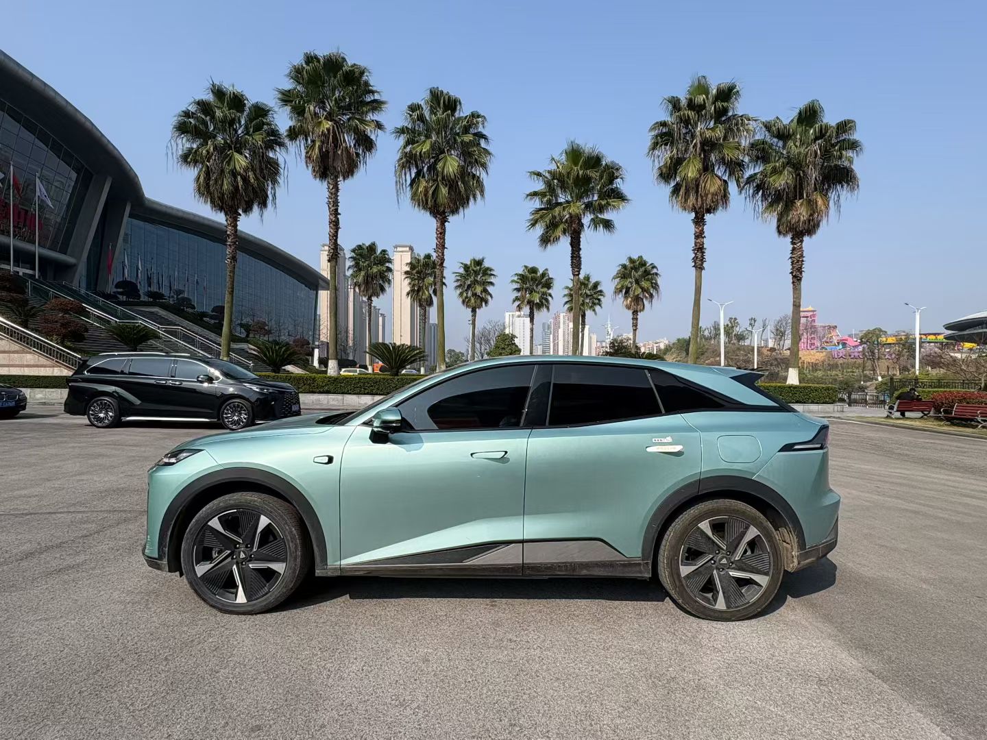 Deepal S07 2024 image de voiture #2