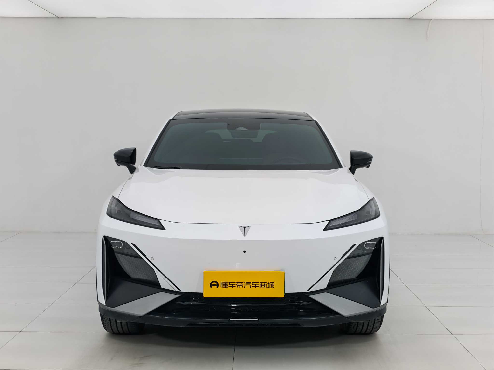 Deepal S07 2023 car image #2