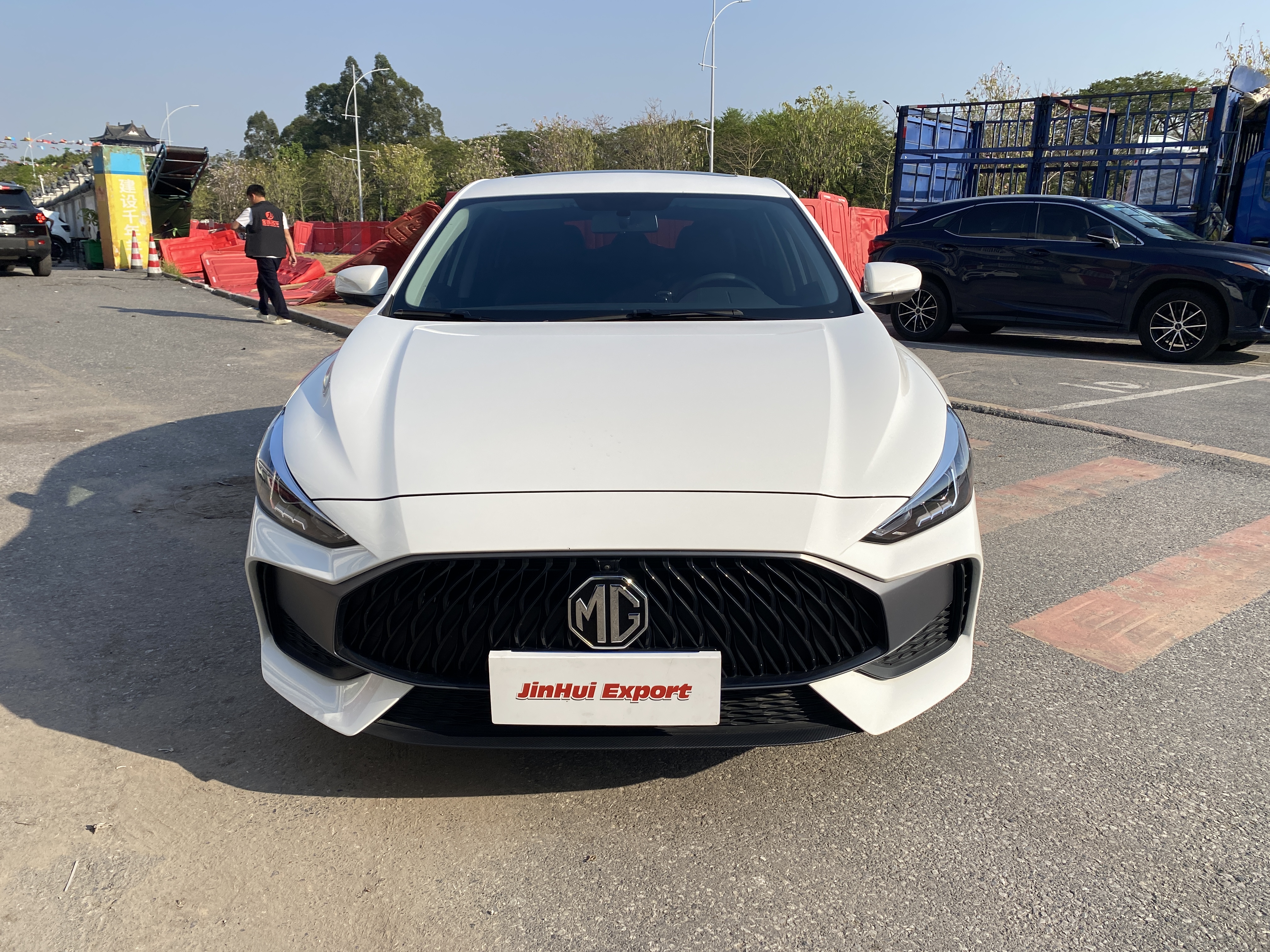 MG 5 2023 car image #2
