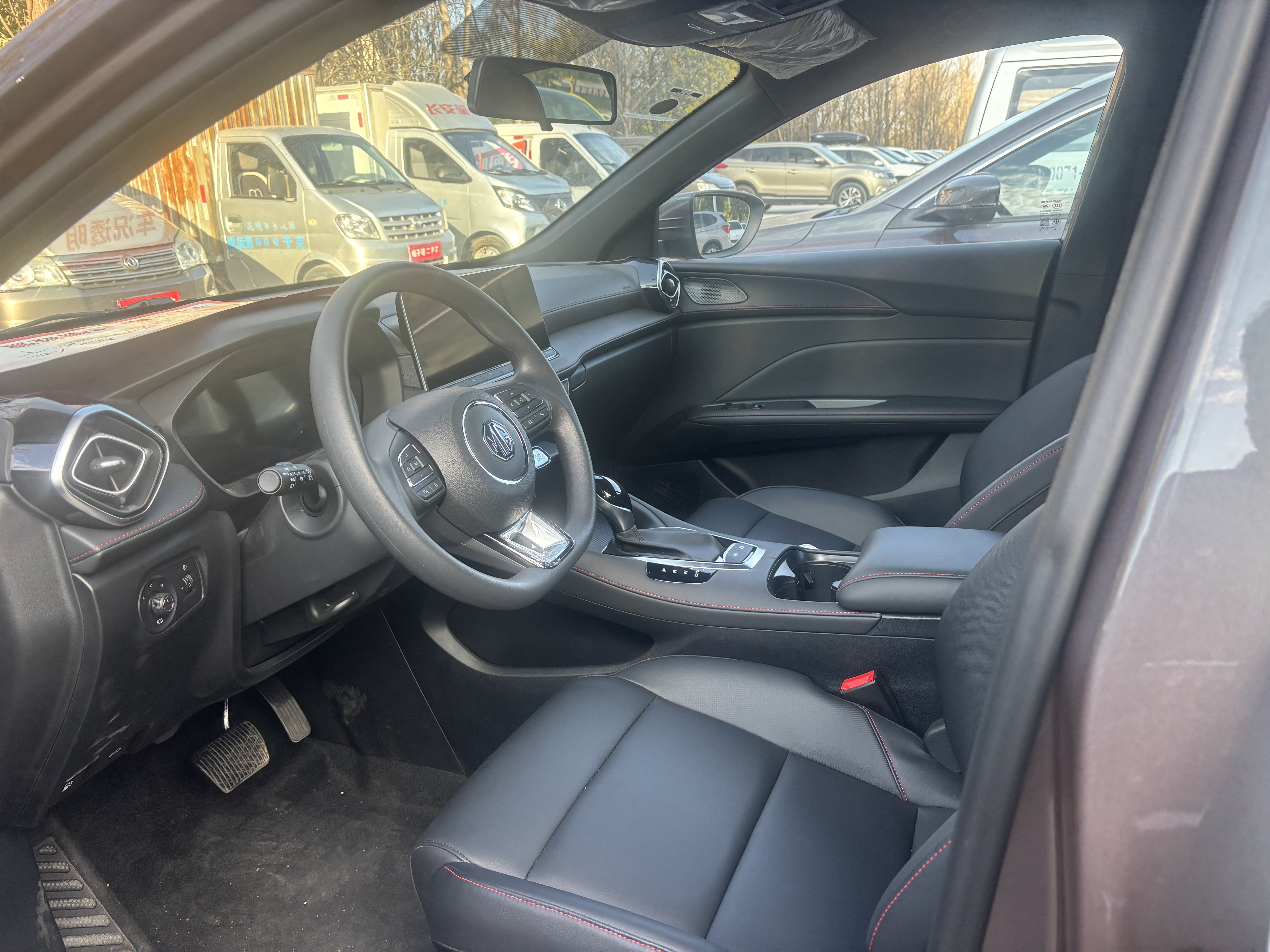 MG 5 2026 car image #2