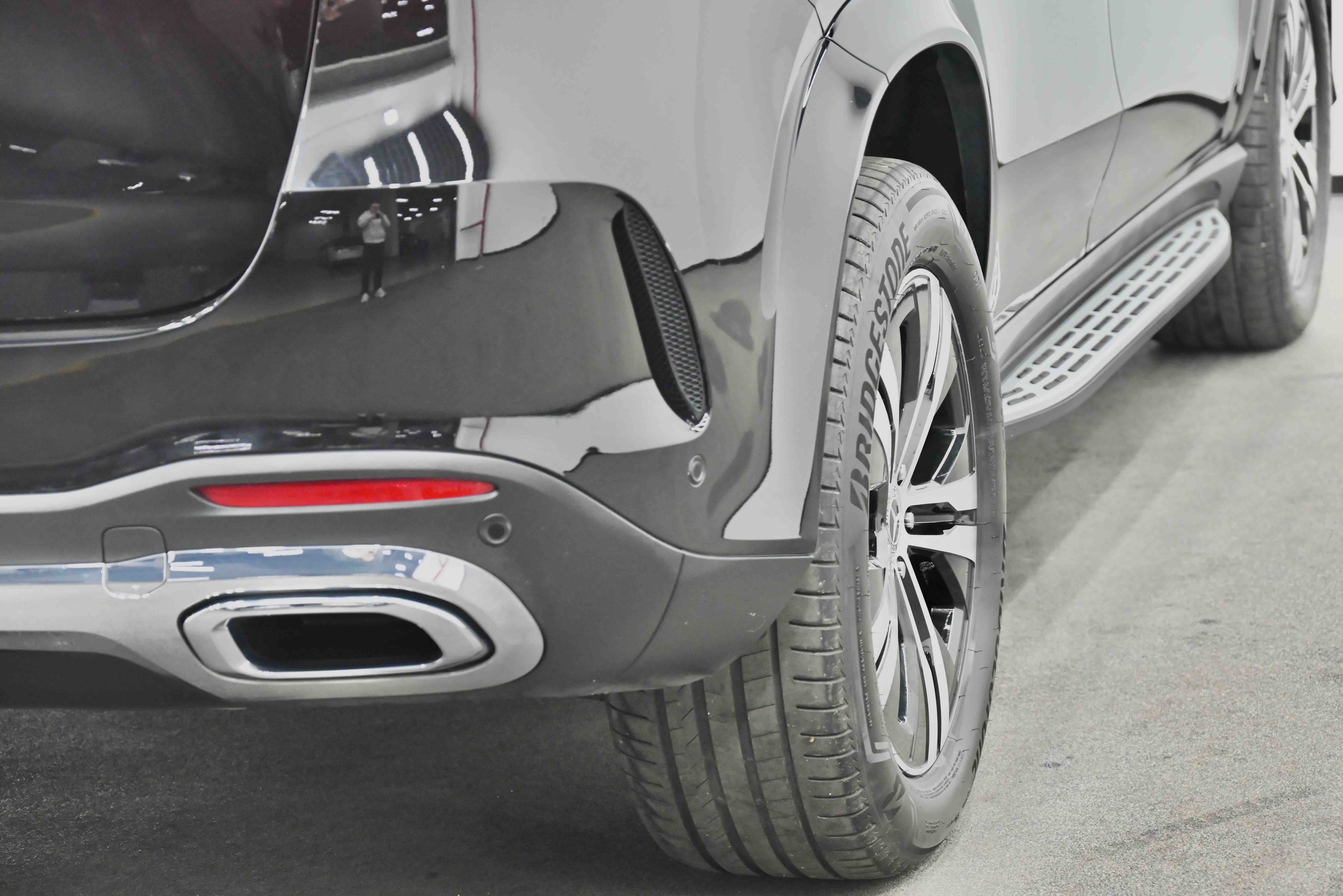 Mercedes-Benz GLE Class New Energy 2023 car image #2