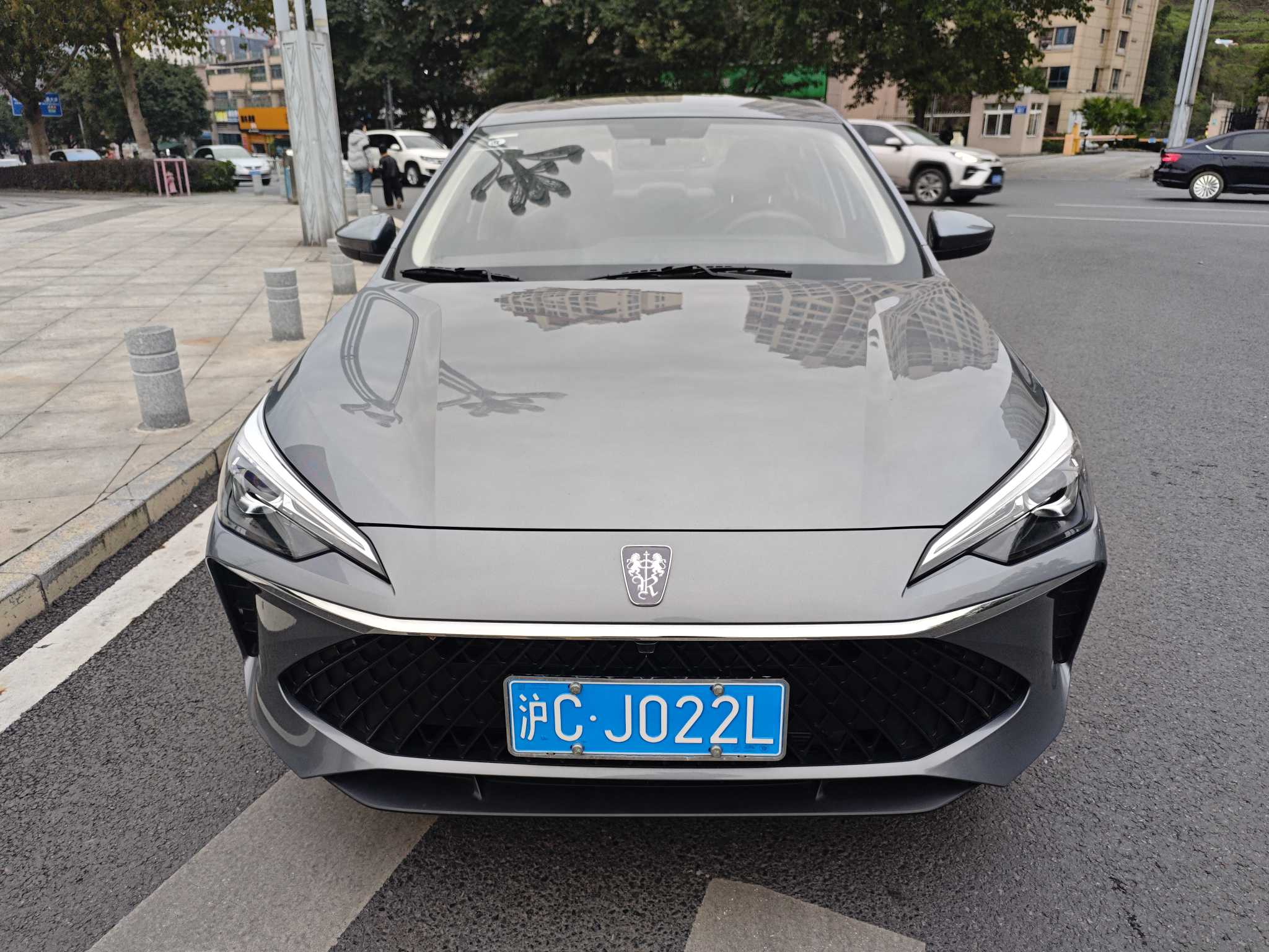 Roewe i5 2023 car image #2