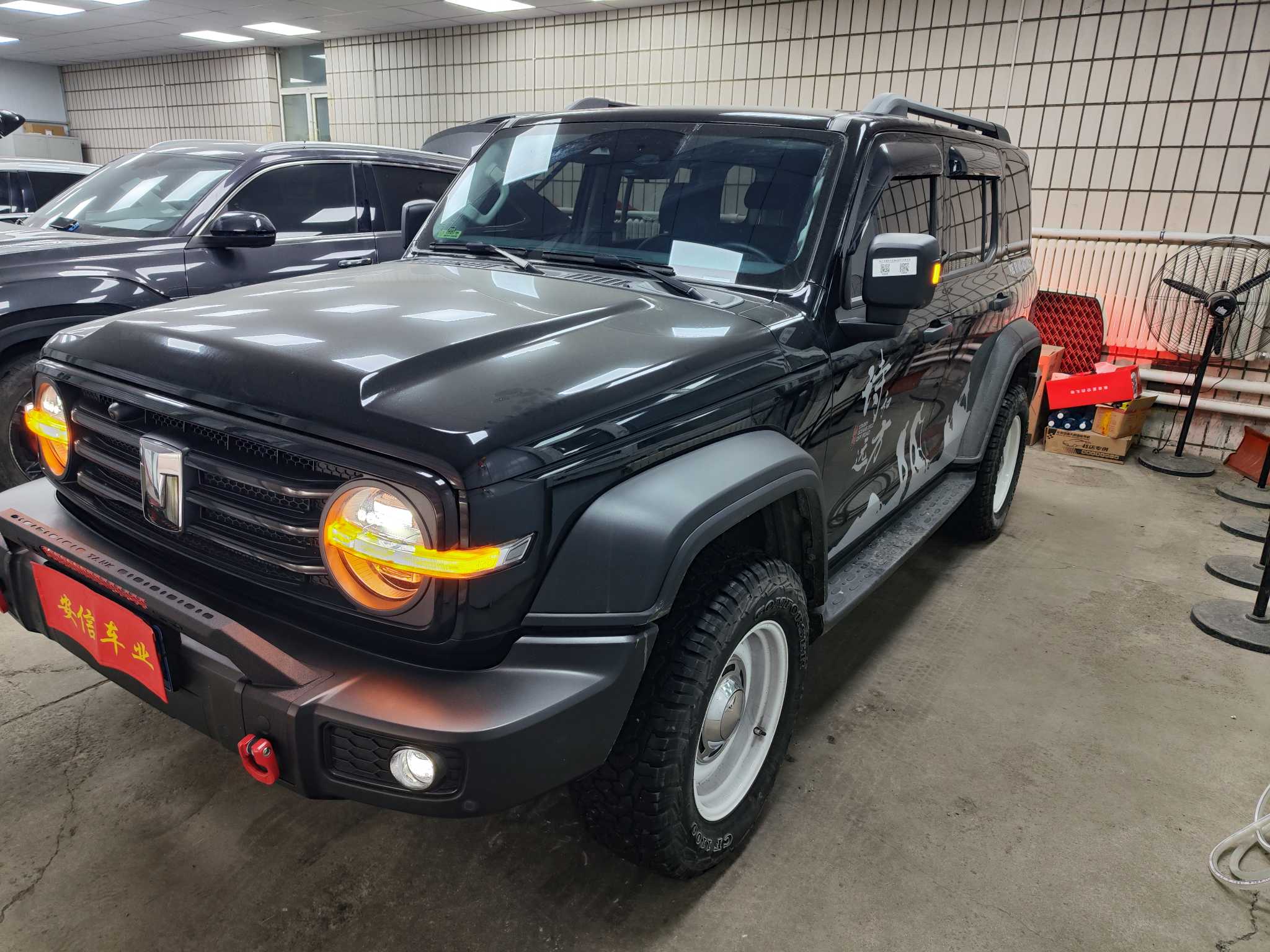 Tank 300 2024 car image #2