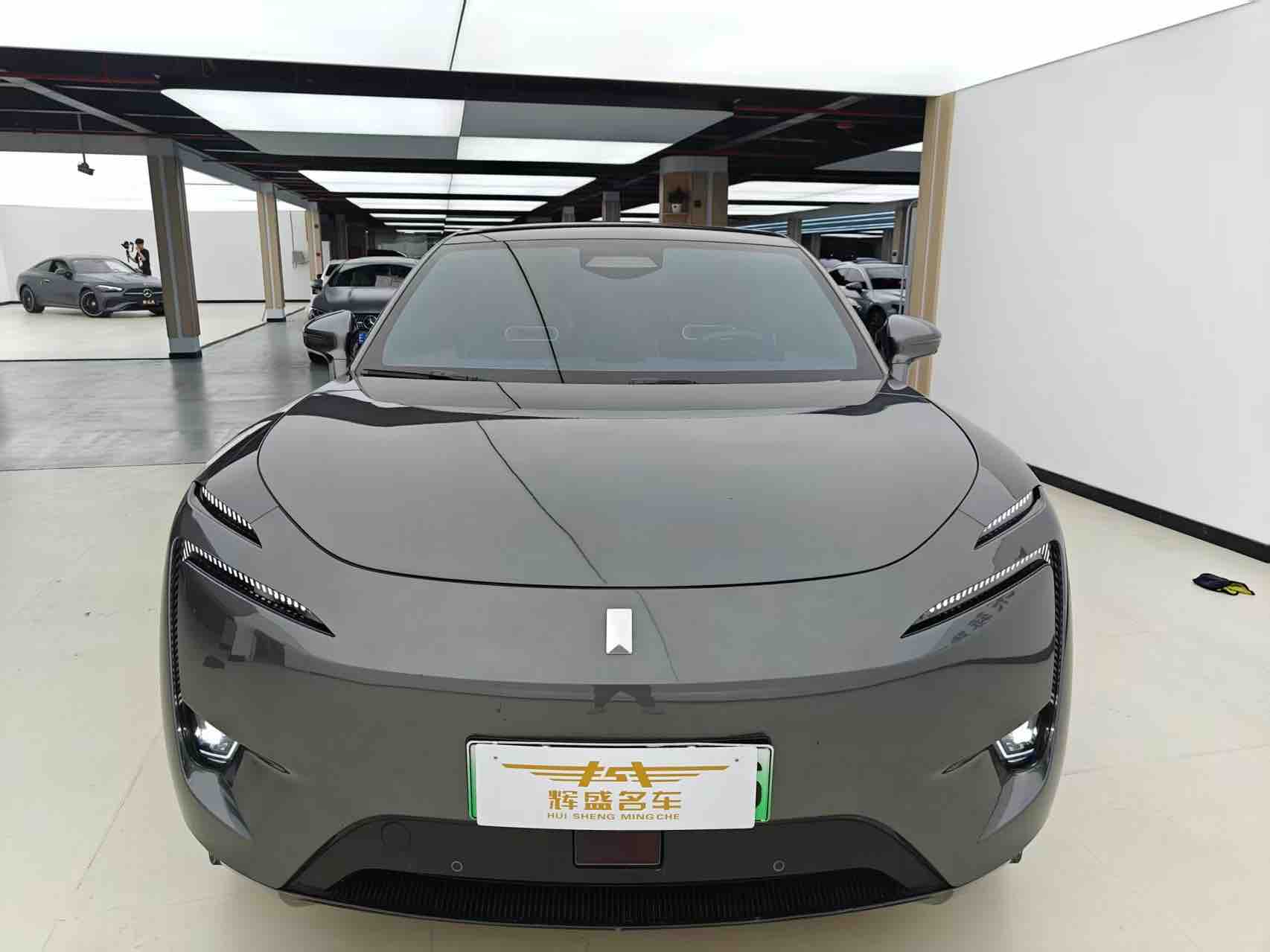 Avatr 2023 car image #2