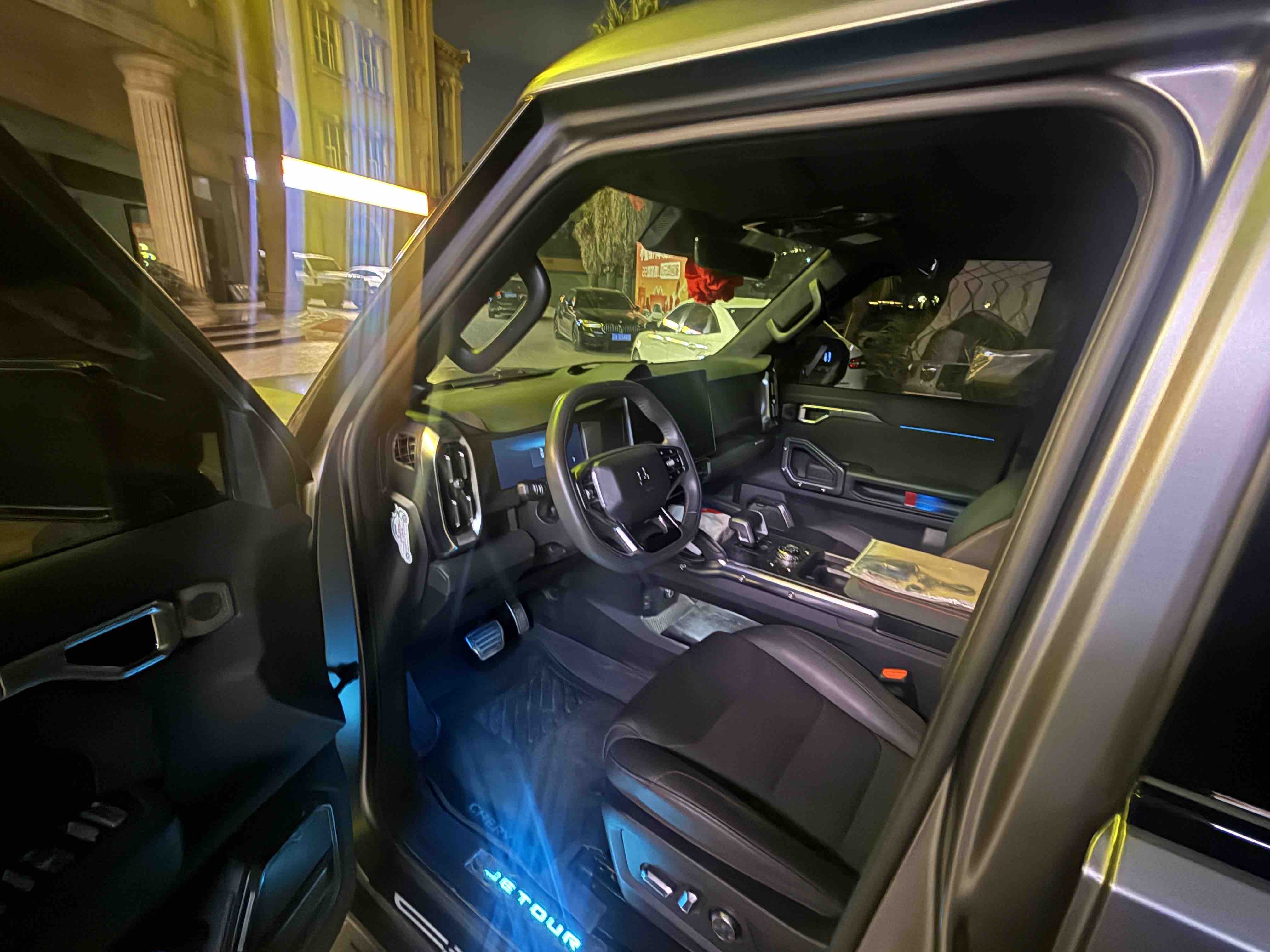 Jetour Traveller 2023 #2 Jetour Traveller 2023 car image #2