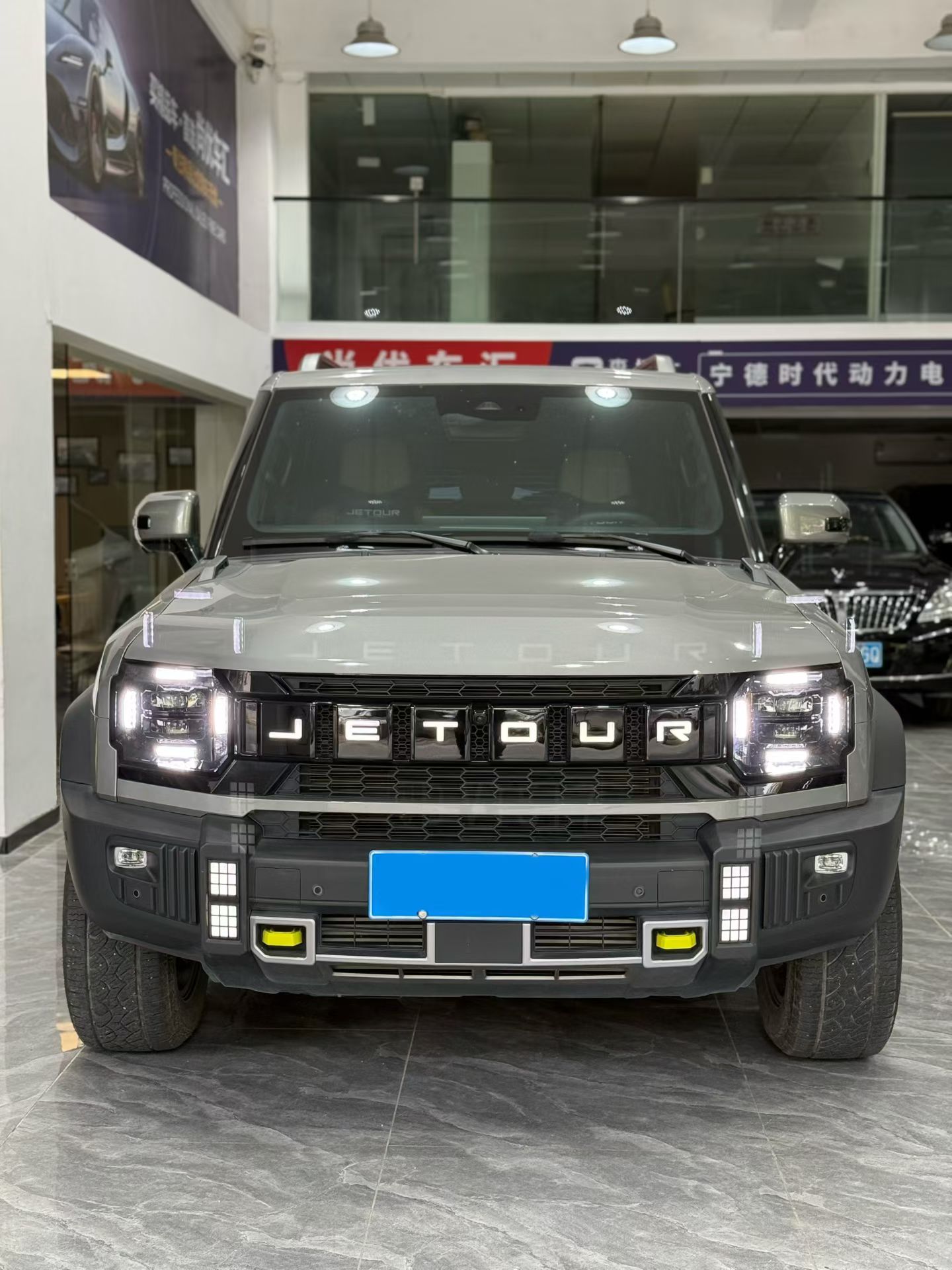 Jetour Traveller 2023 #2 Jetour Traveller 2023 car image #2