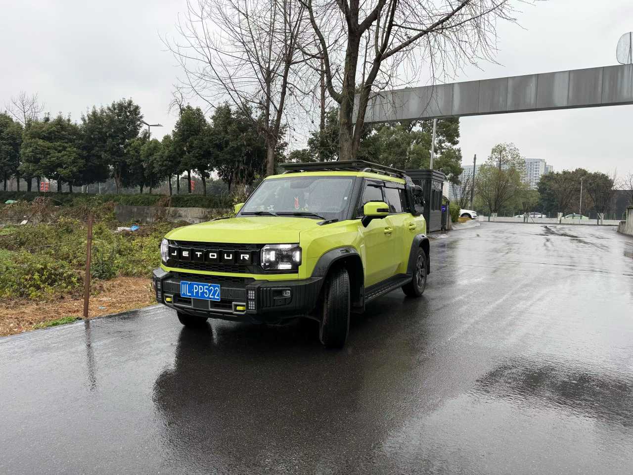 Jetour Traveller 2023 car image #2