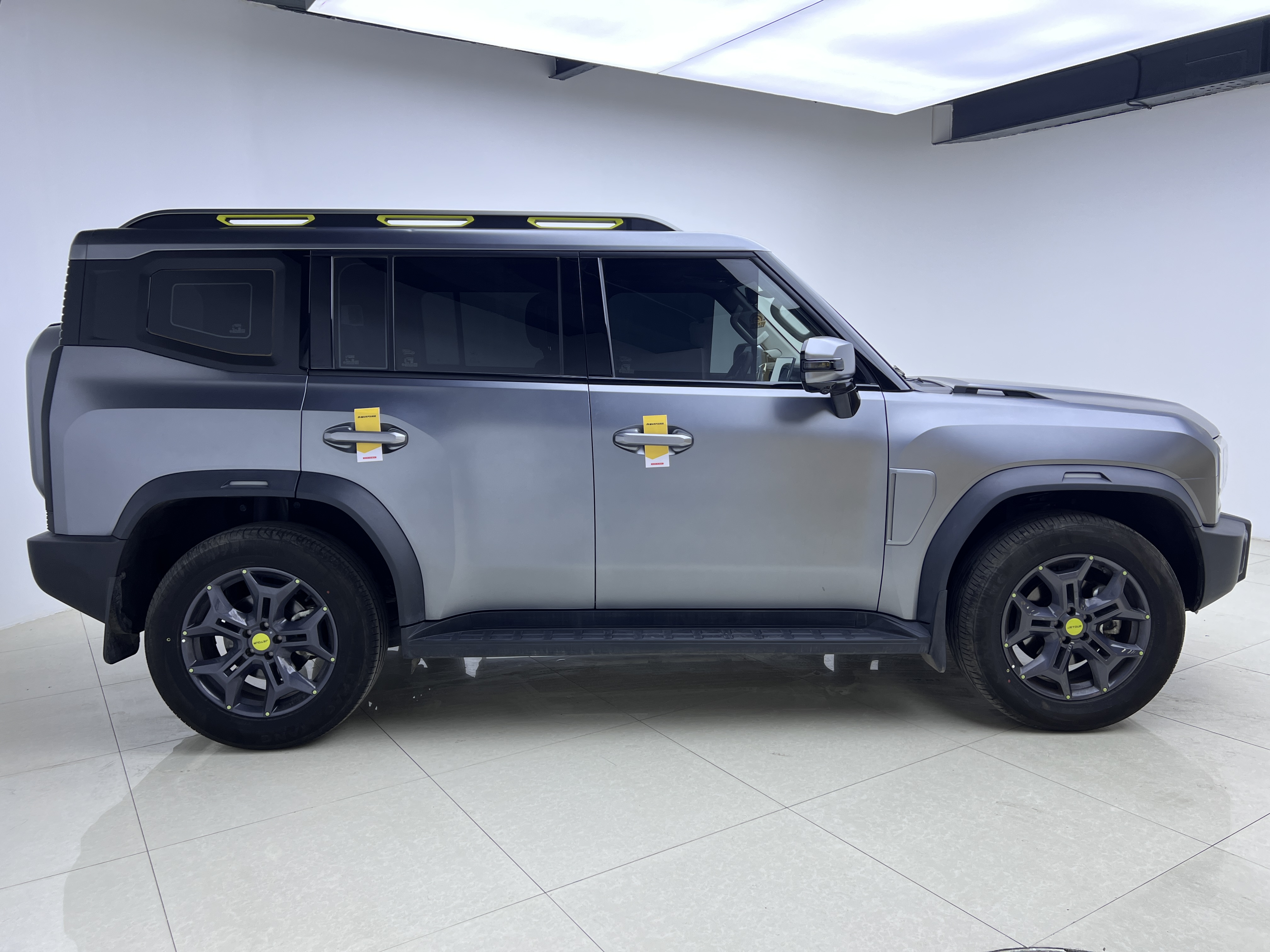 Jetour Traveller 2023 car image #2