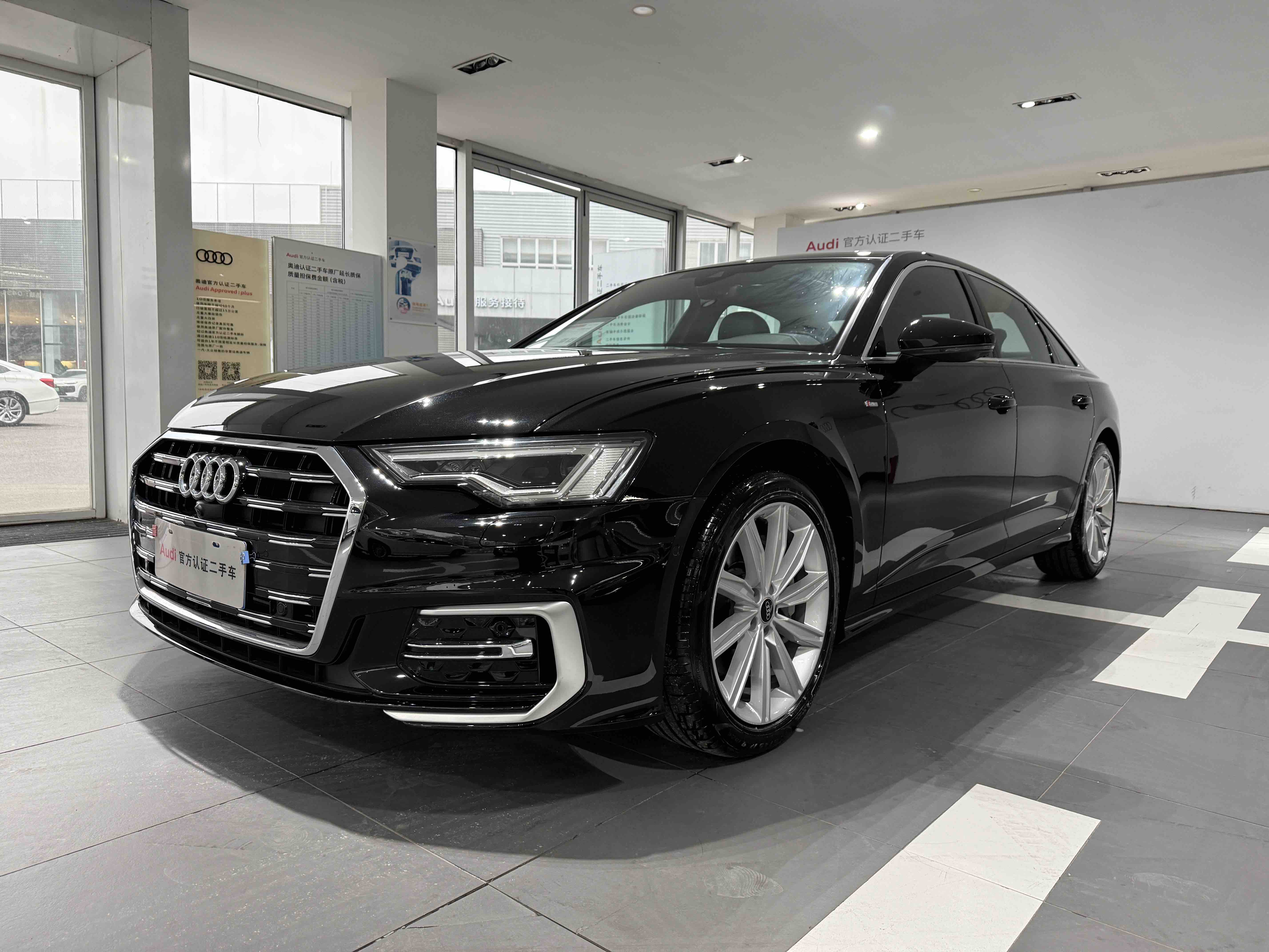 Audi A6L 2024 car image #2