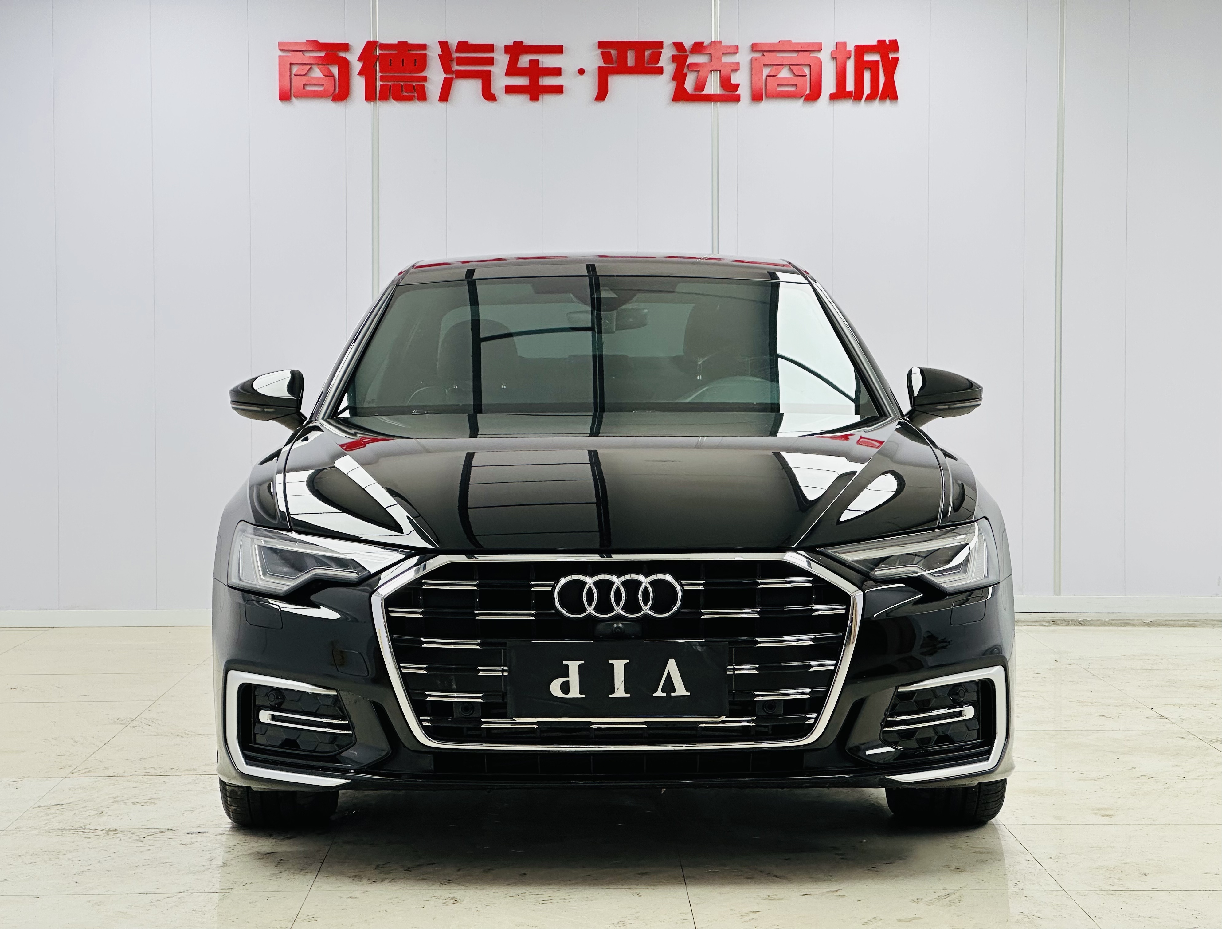 Audi A6L 2025 car image #2