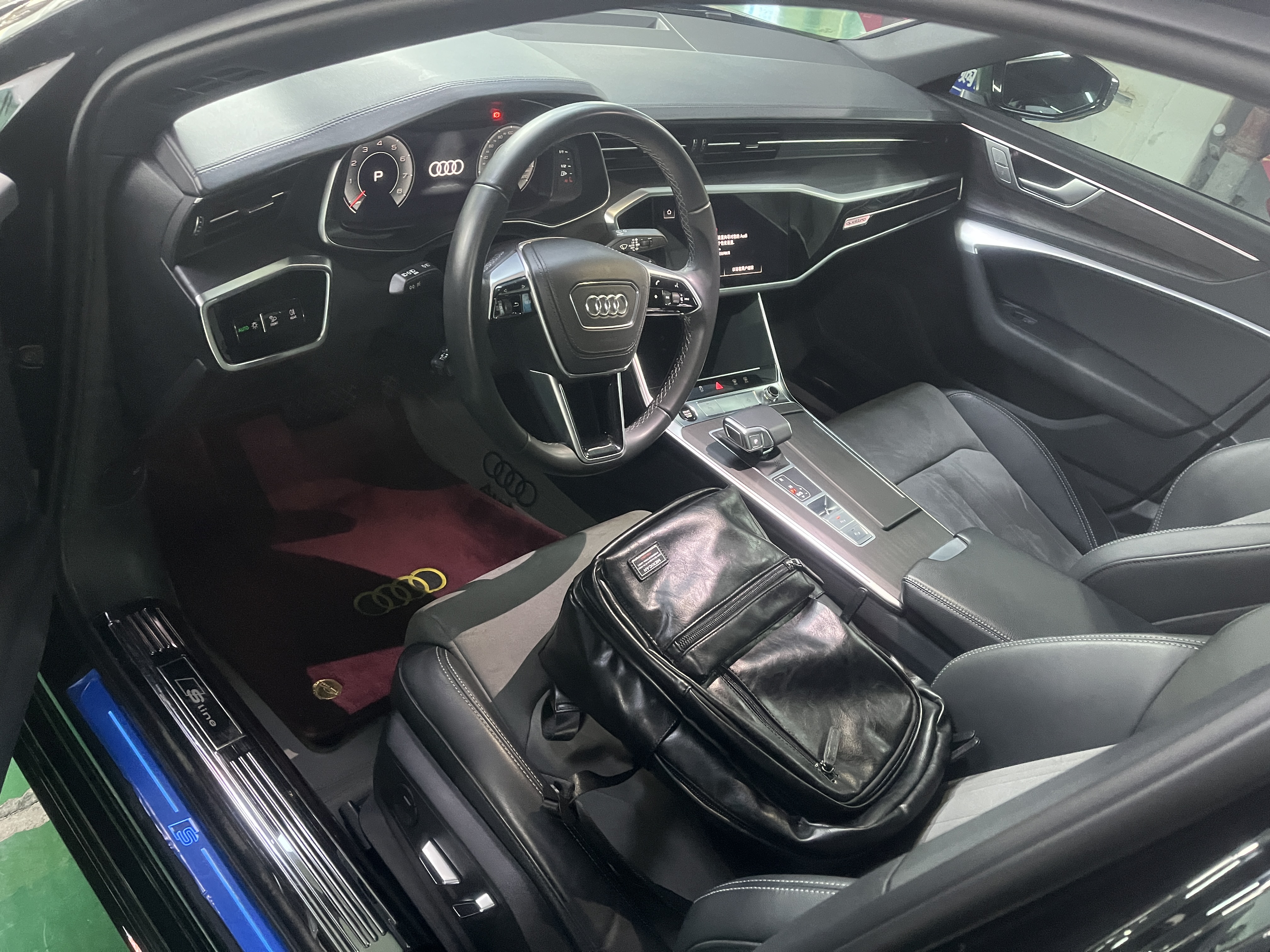 Audi A6L 2024 car image #2