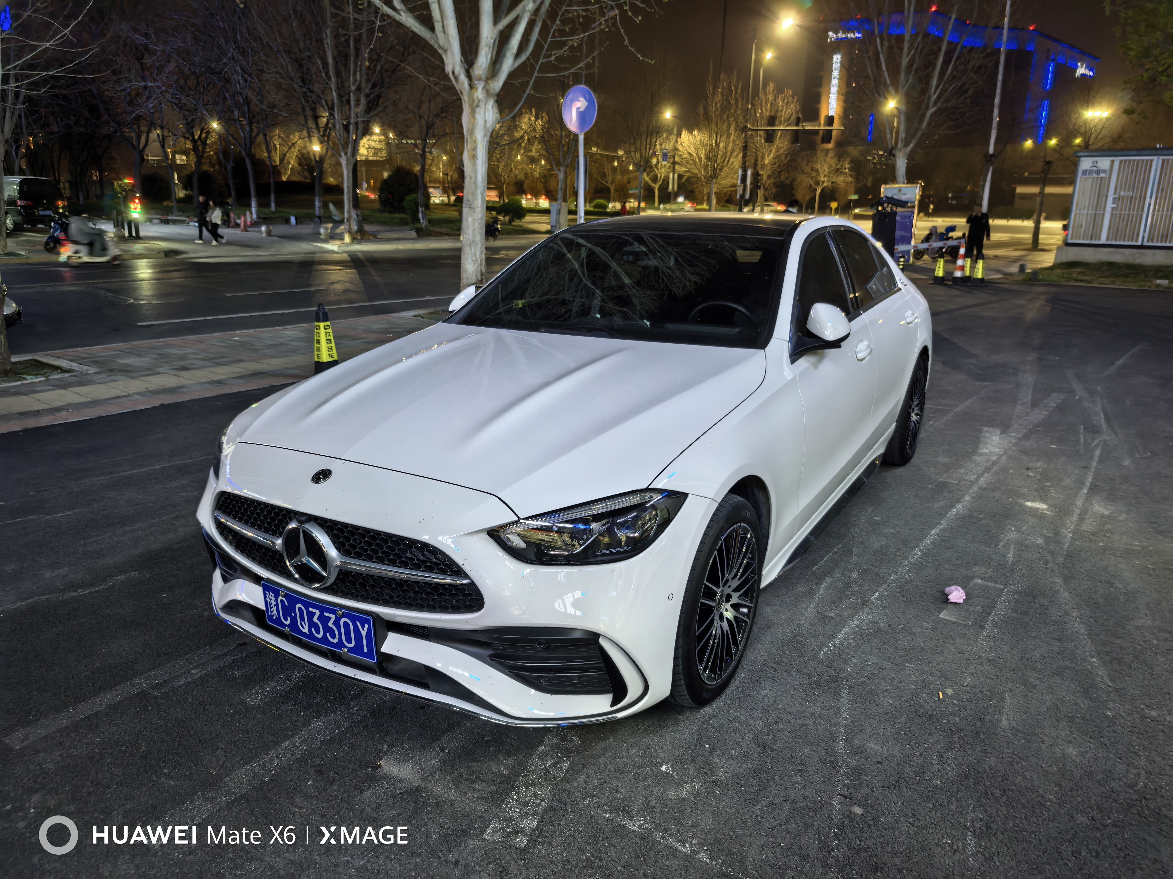 Mercedes-Benz C Class 2024 صورة سيارة #2