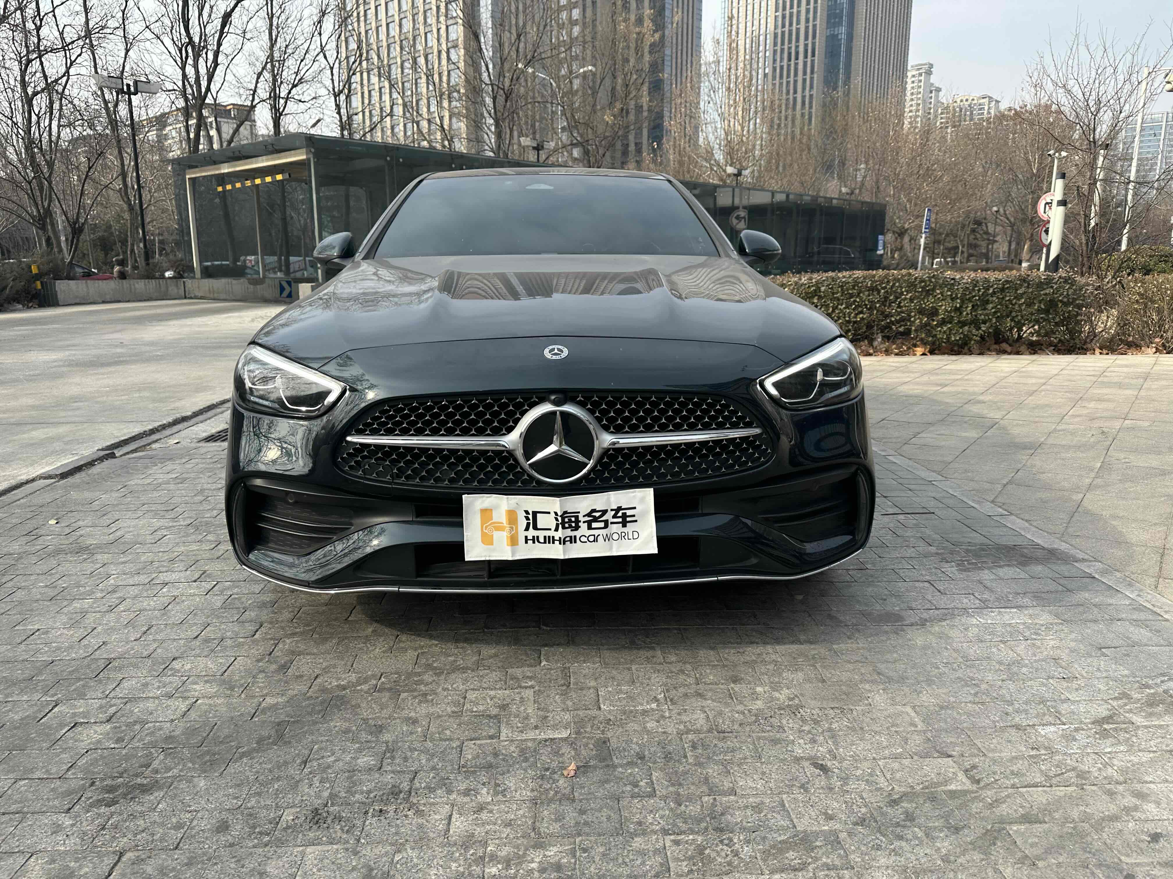 Mercedes-Benz C Class 2024 car image #2