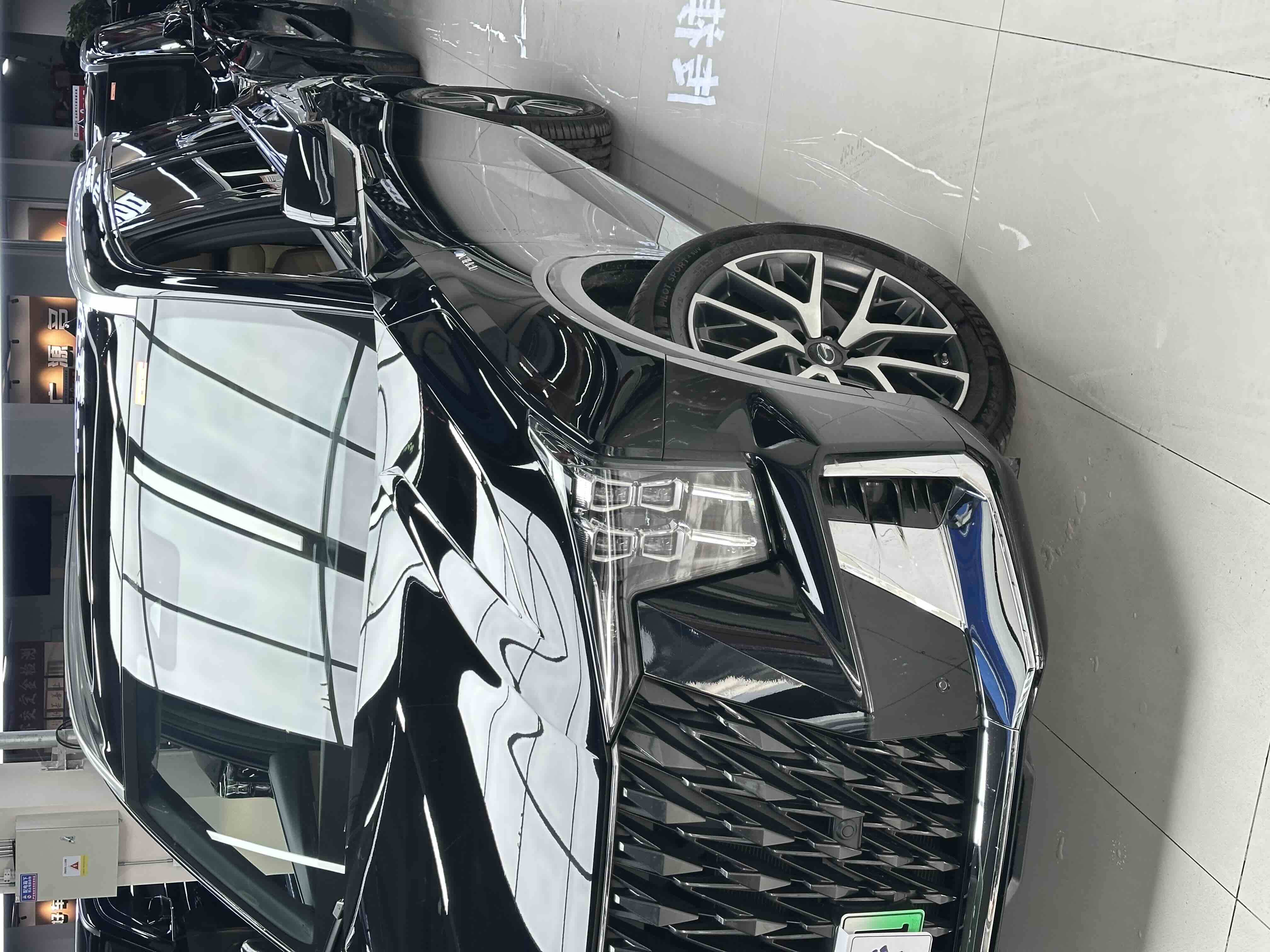 GAC Trumpchi ES9 2023 car image #2