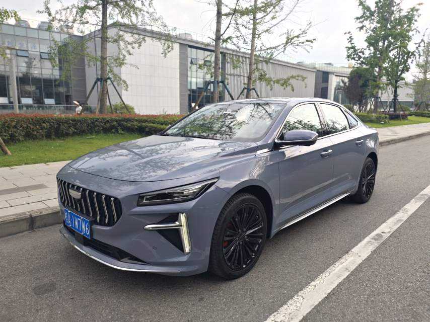 GEELY PrefaceL 2023 car image #2