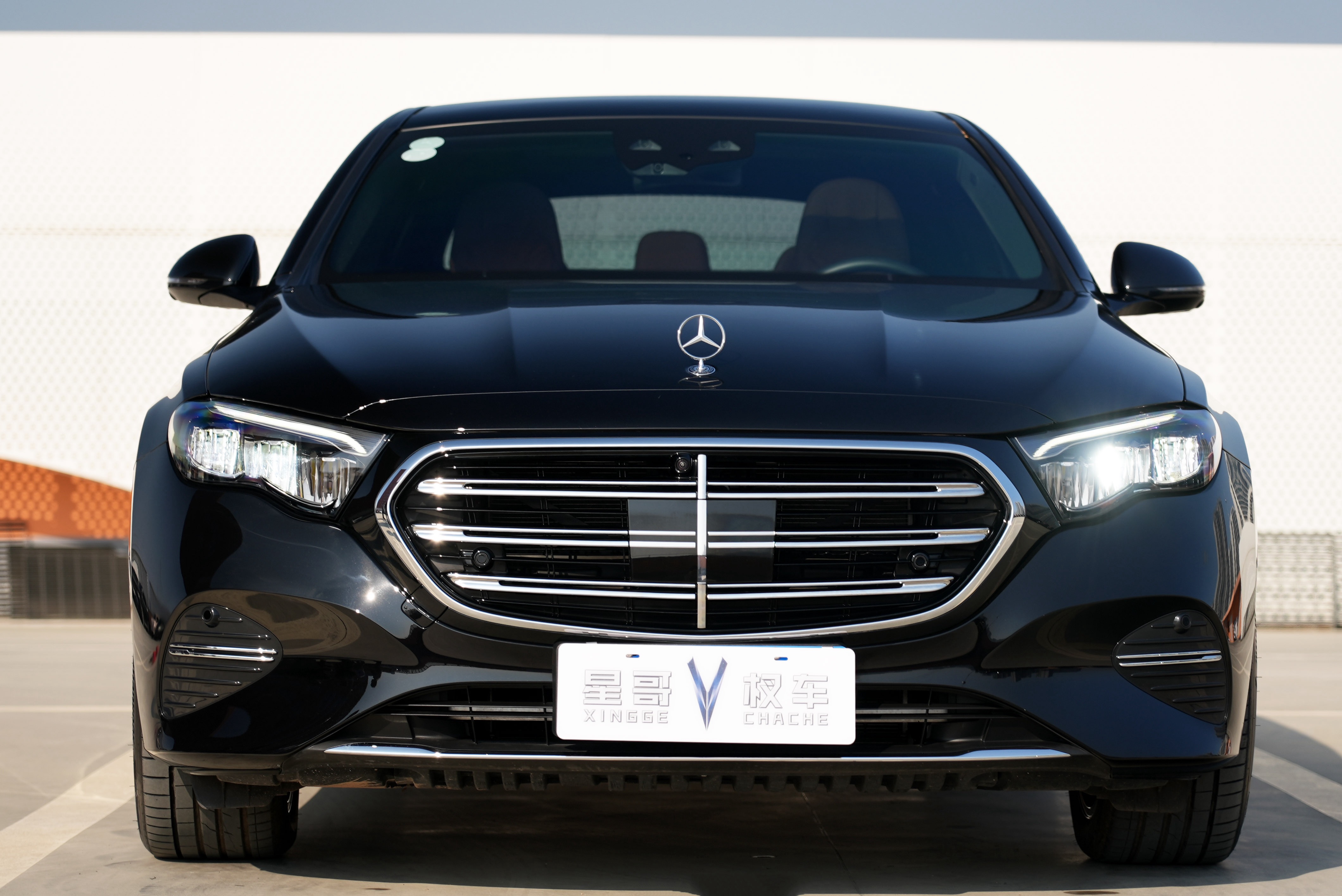 Mercedes-Benz E Class 2024 car image #2