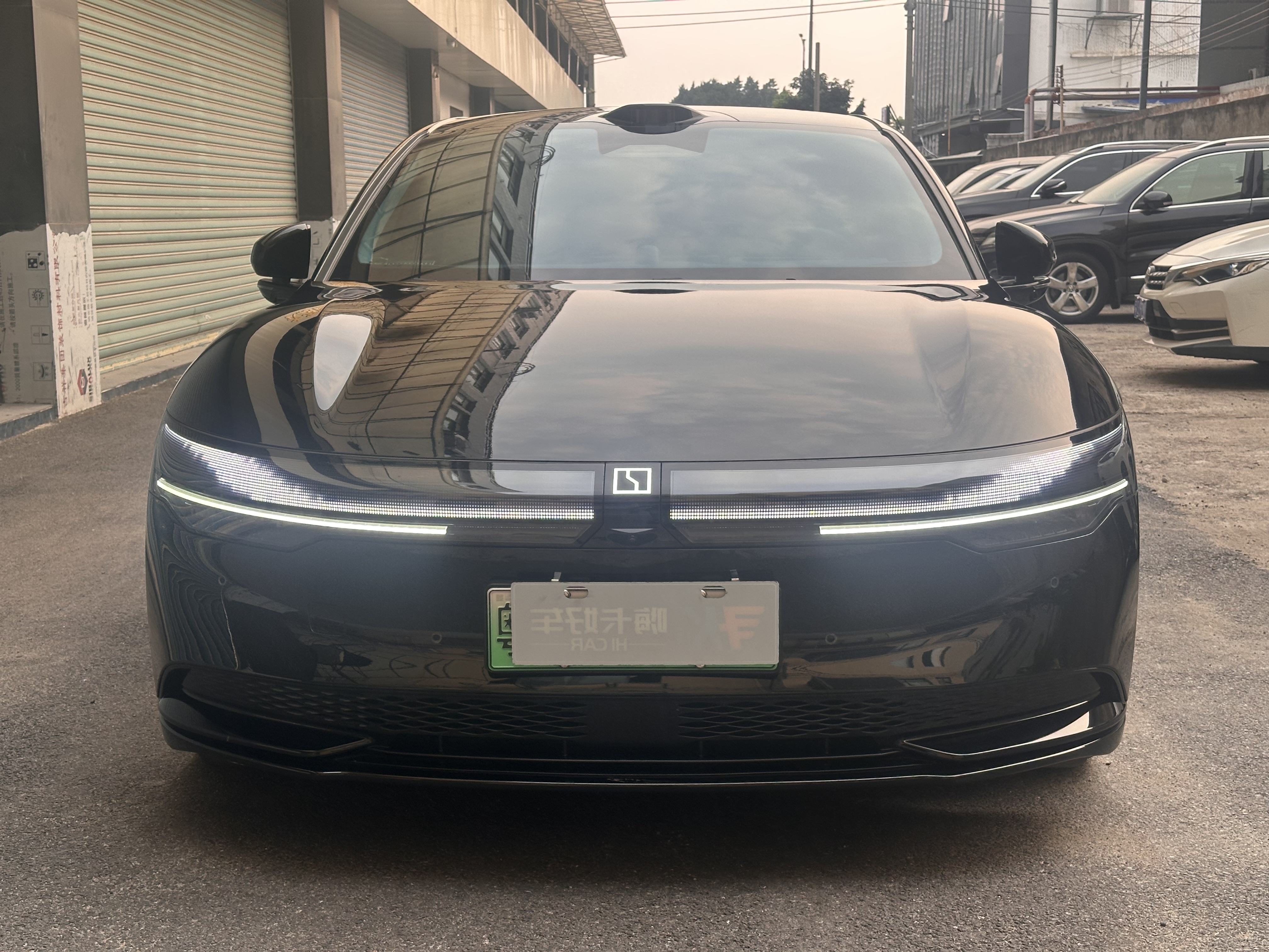 极氪 极氪007 2024 汽车图片 #2