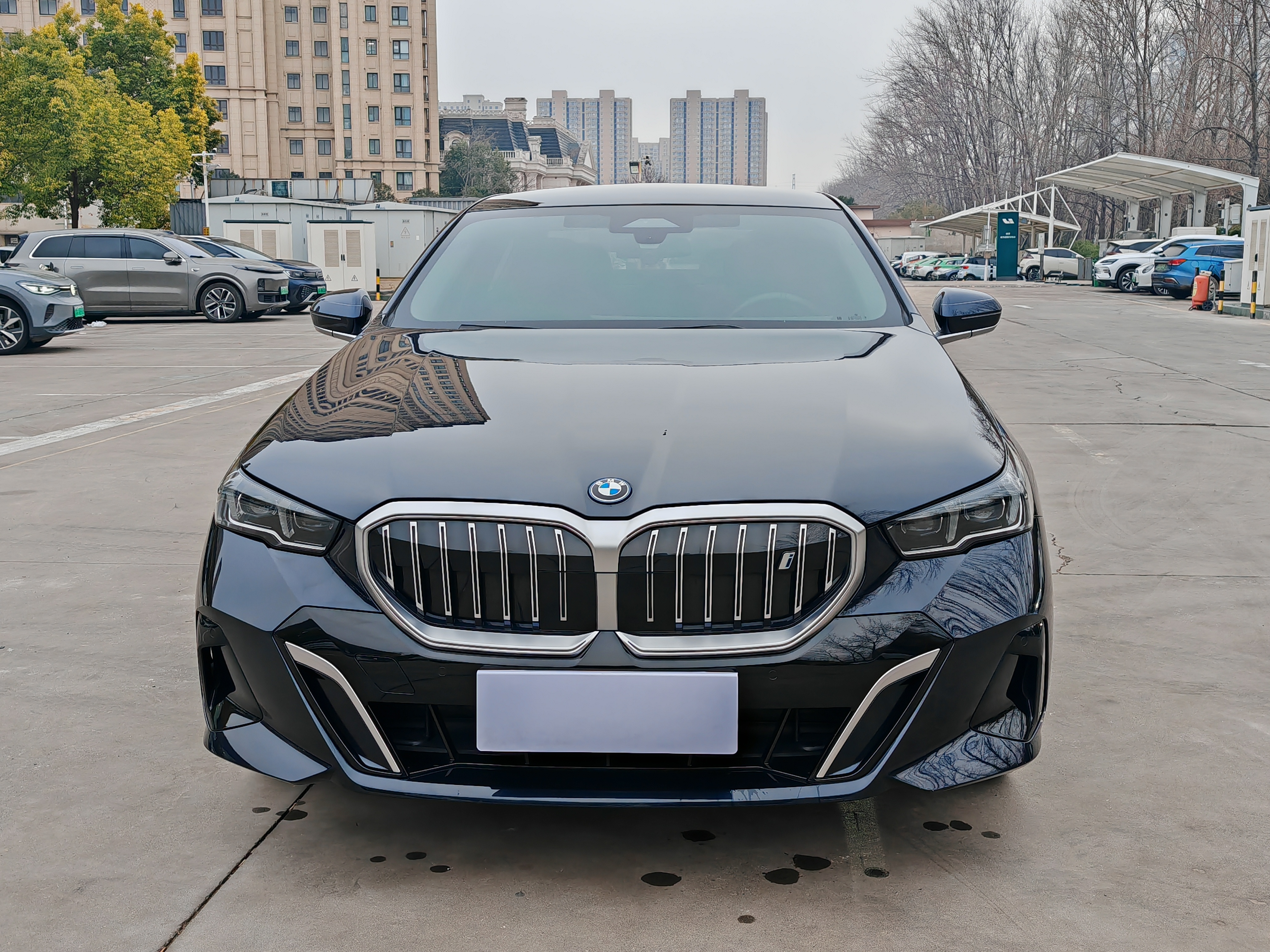 BMW i5 2024 #2 BMW i5 2024 car image #2