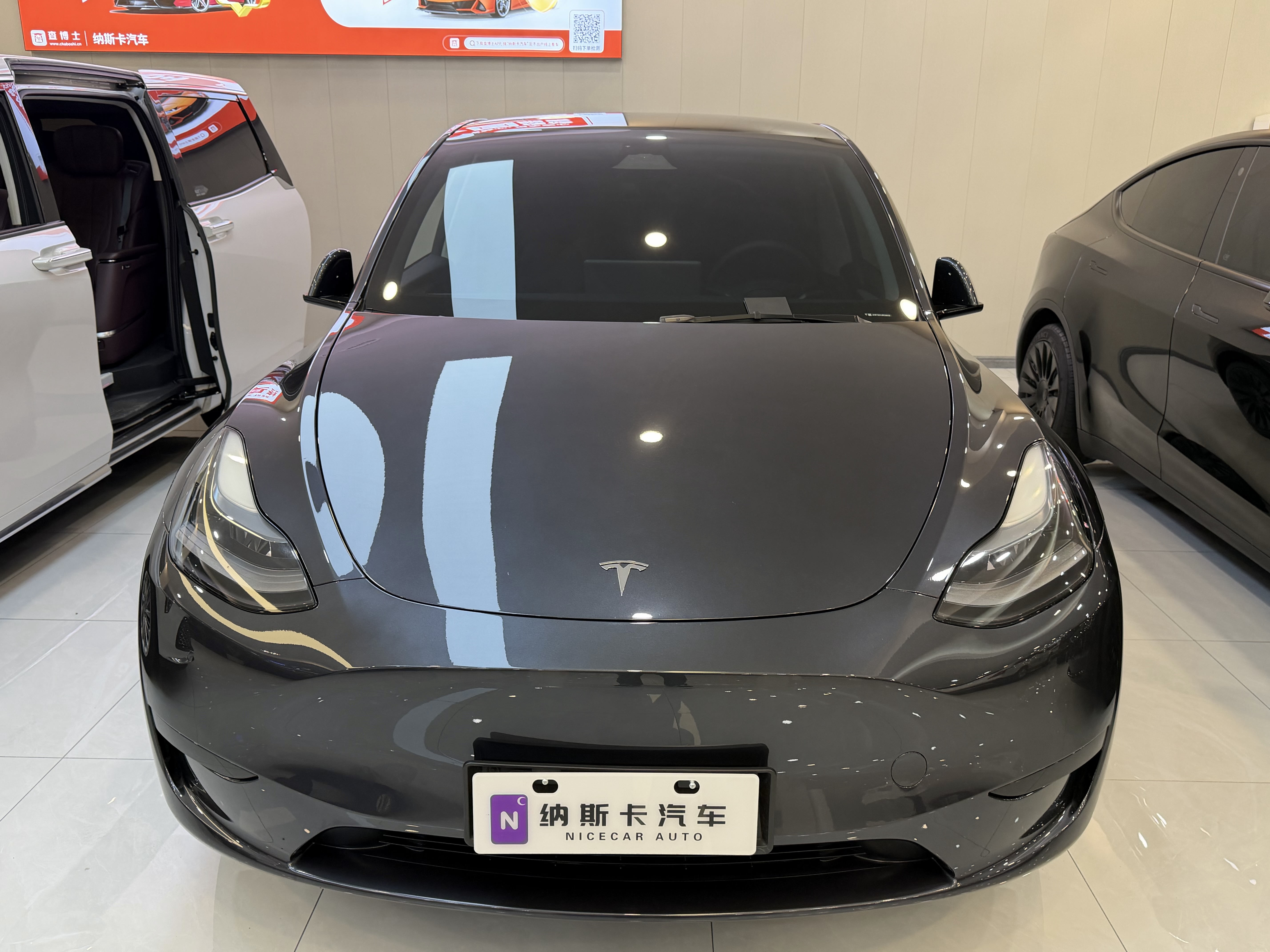 Tesla Model Y 2024 car image #2