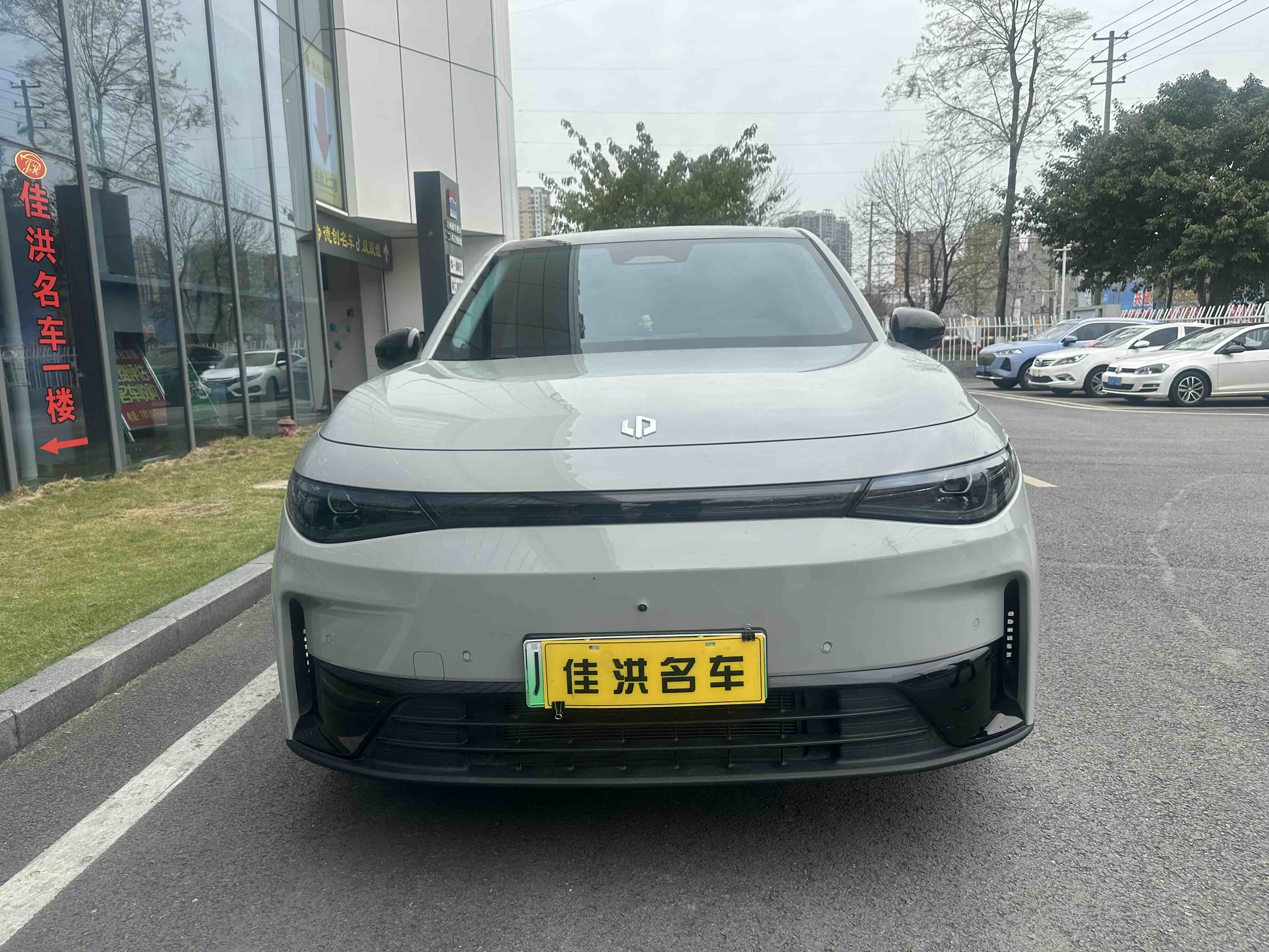 零跑汽车 零跑C10 2025 汽车图片 #2