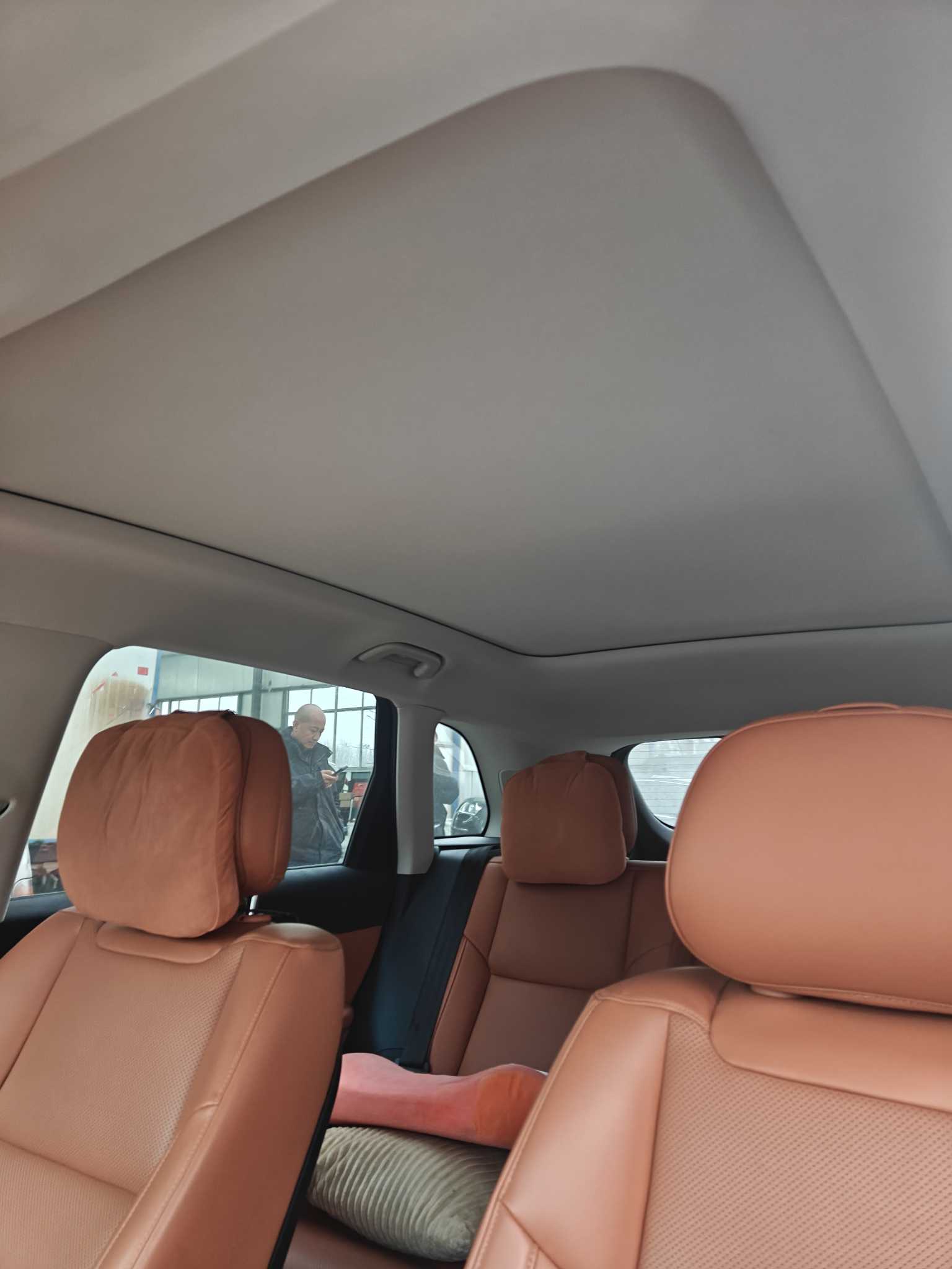 零跑汽车 零跑C10 2024 汽车图片 #2