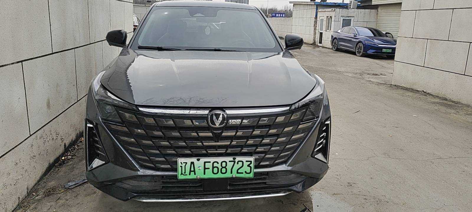 Changan UNI-Z PHEV 2024 immagine di auto #2