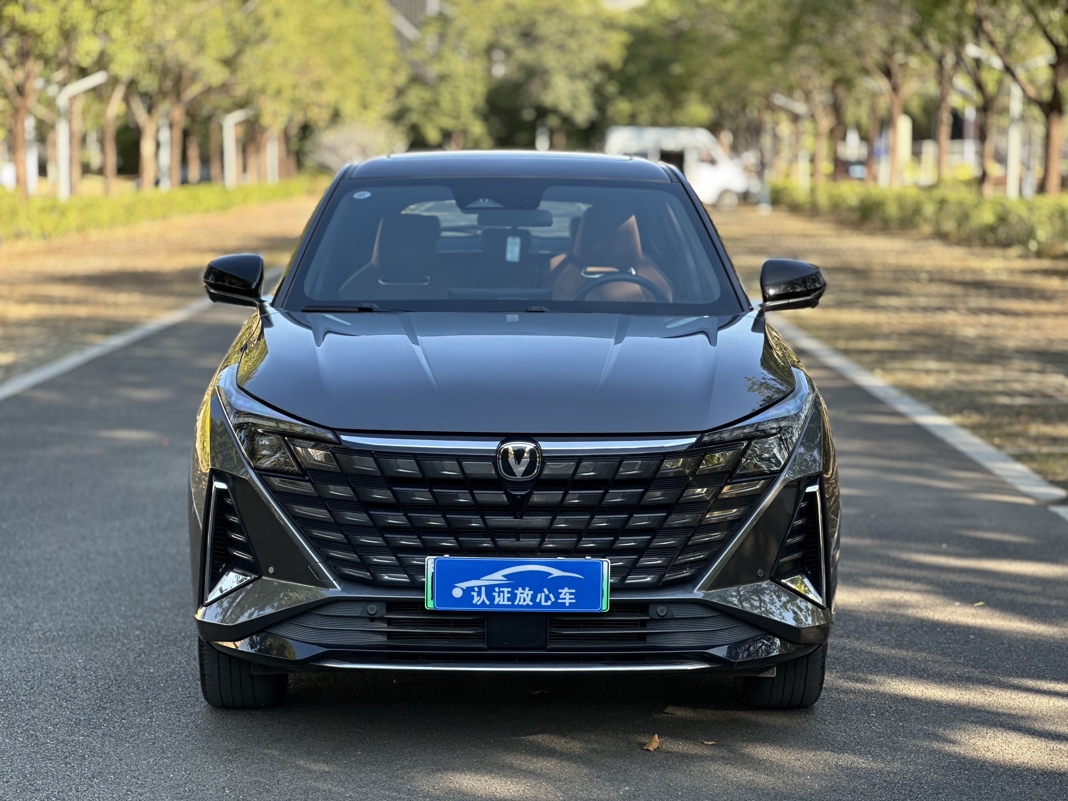 Changan UNI-Z PHEV 2024 car image #2