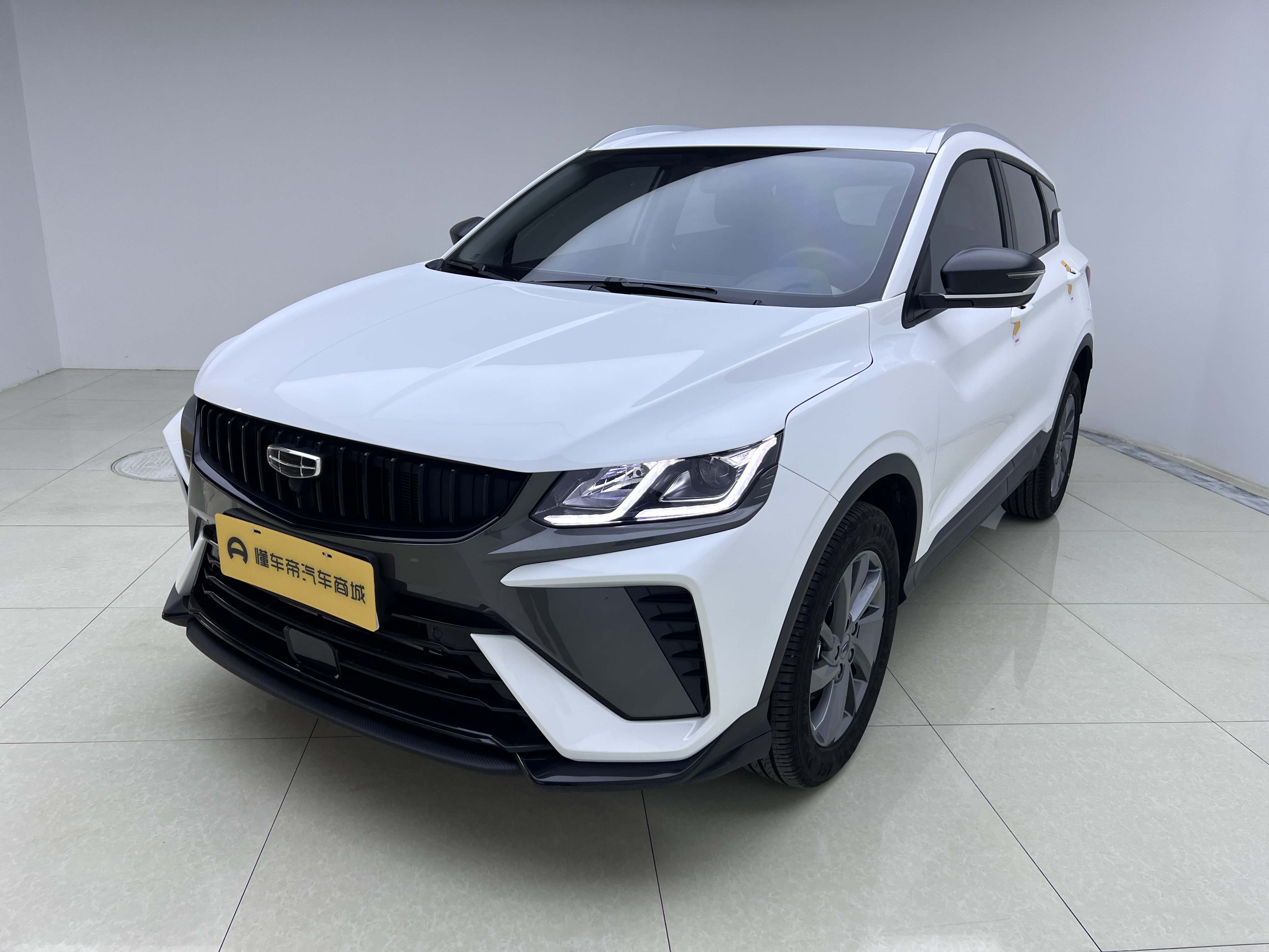 GEELY Coolray 2024 #2 GEELY Coolray 2024 car image #2