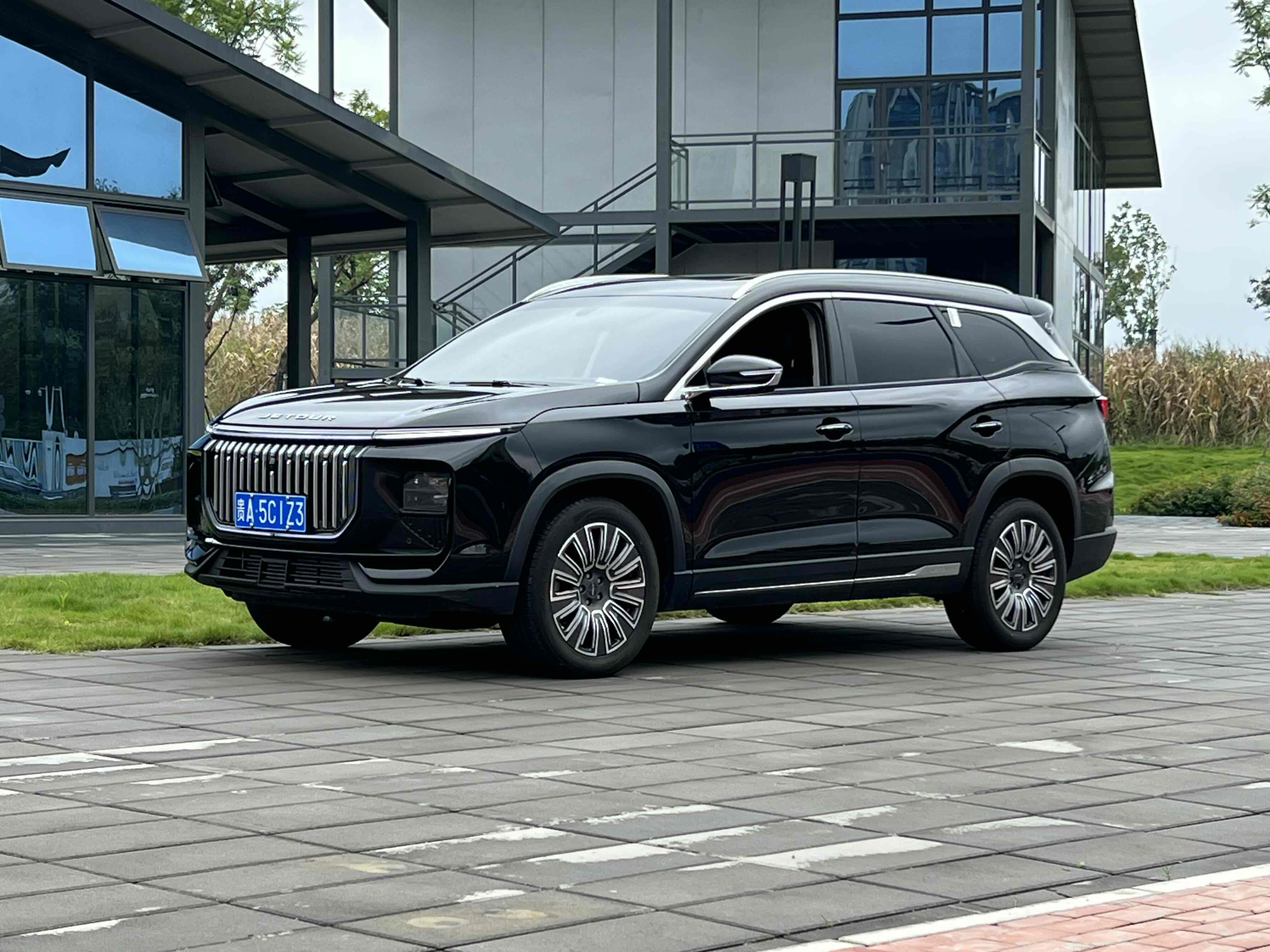 Jetour X90 PRO 2024 car image #2