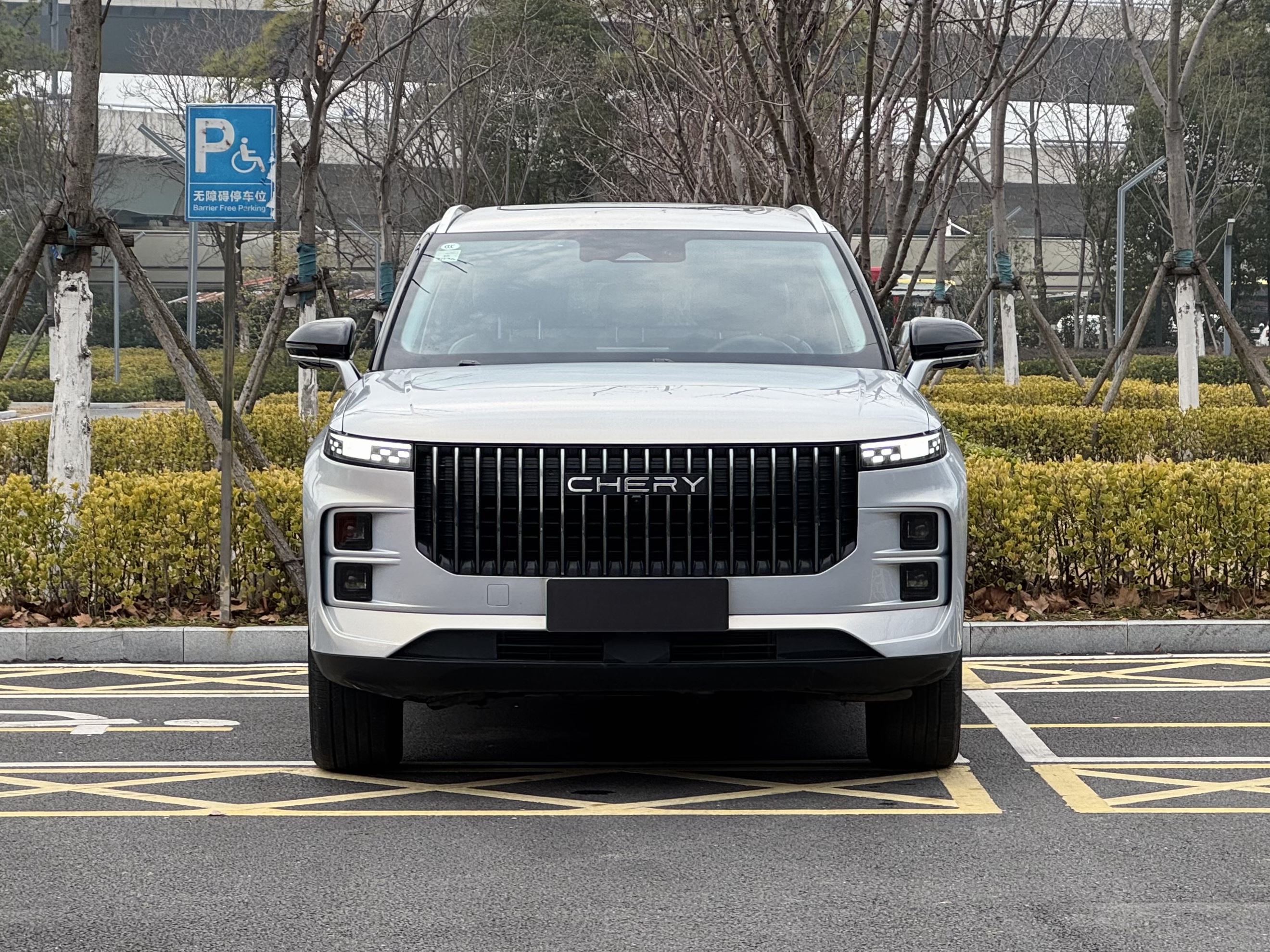 Chery Exploration 06 C-DM 2024 #2 Chery Exploration 06 C-DM 2024 car image #2