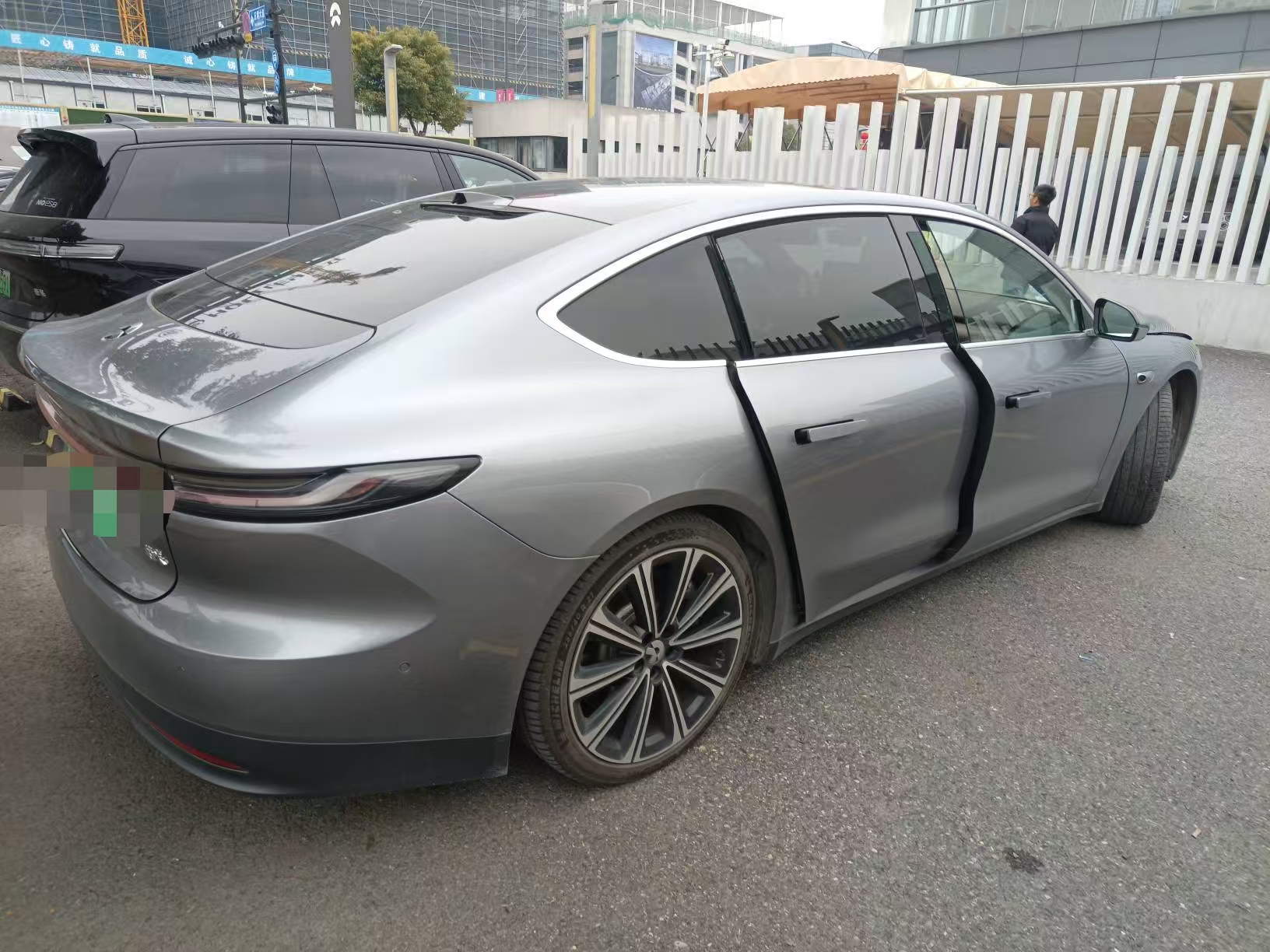 NIO ET7 2024 car image #2