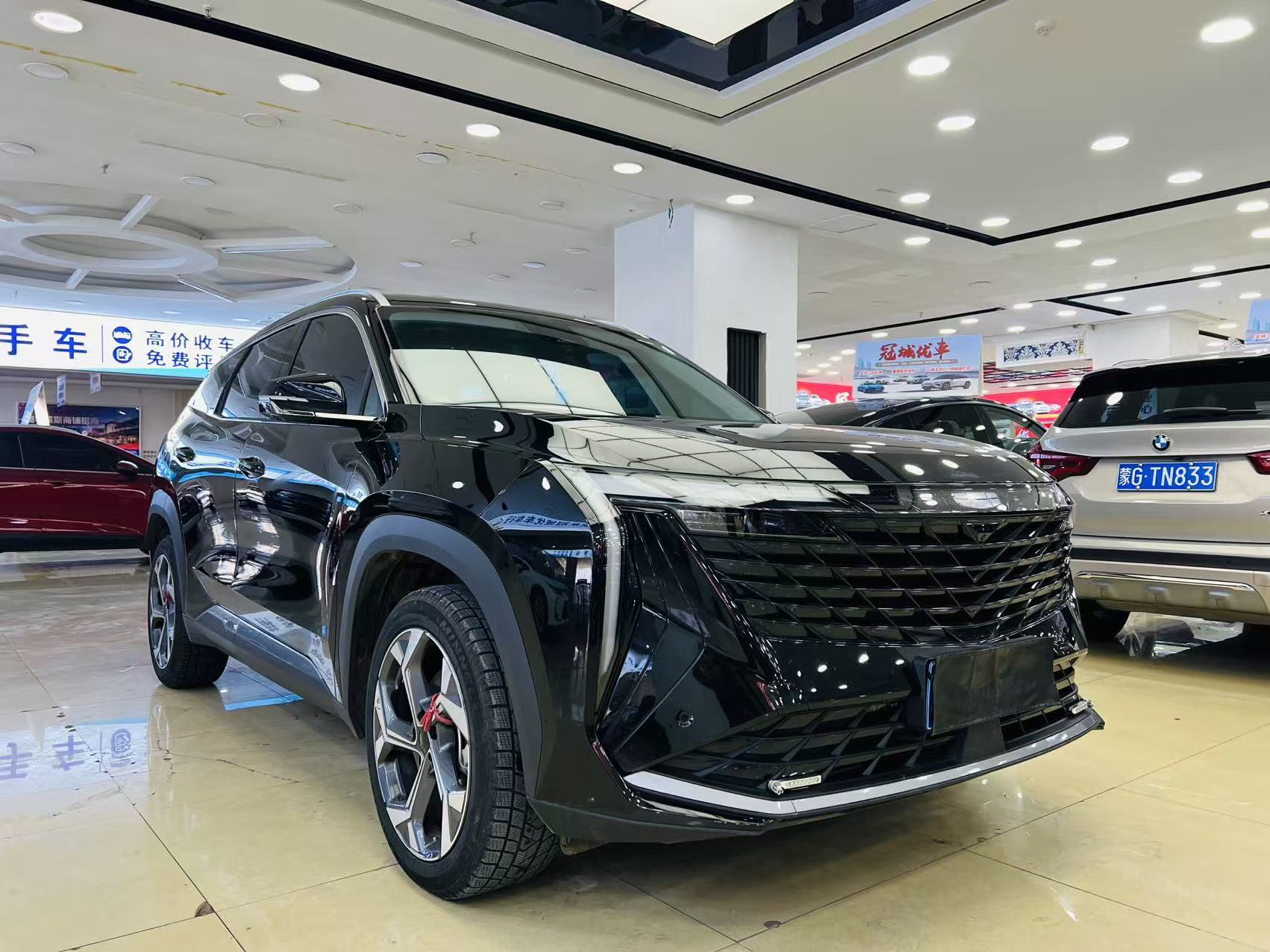 GEELY Boyue L 2024 car image #2