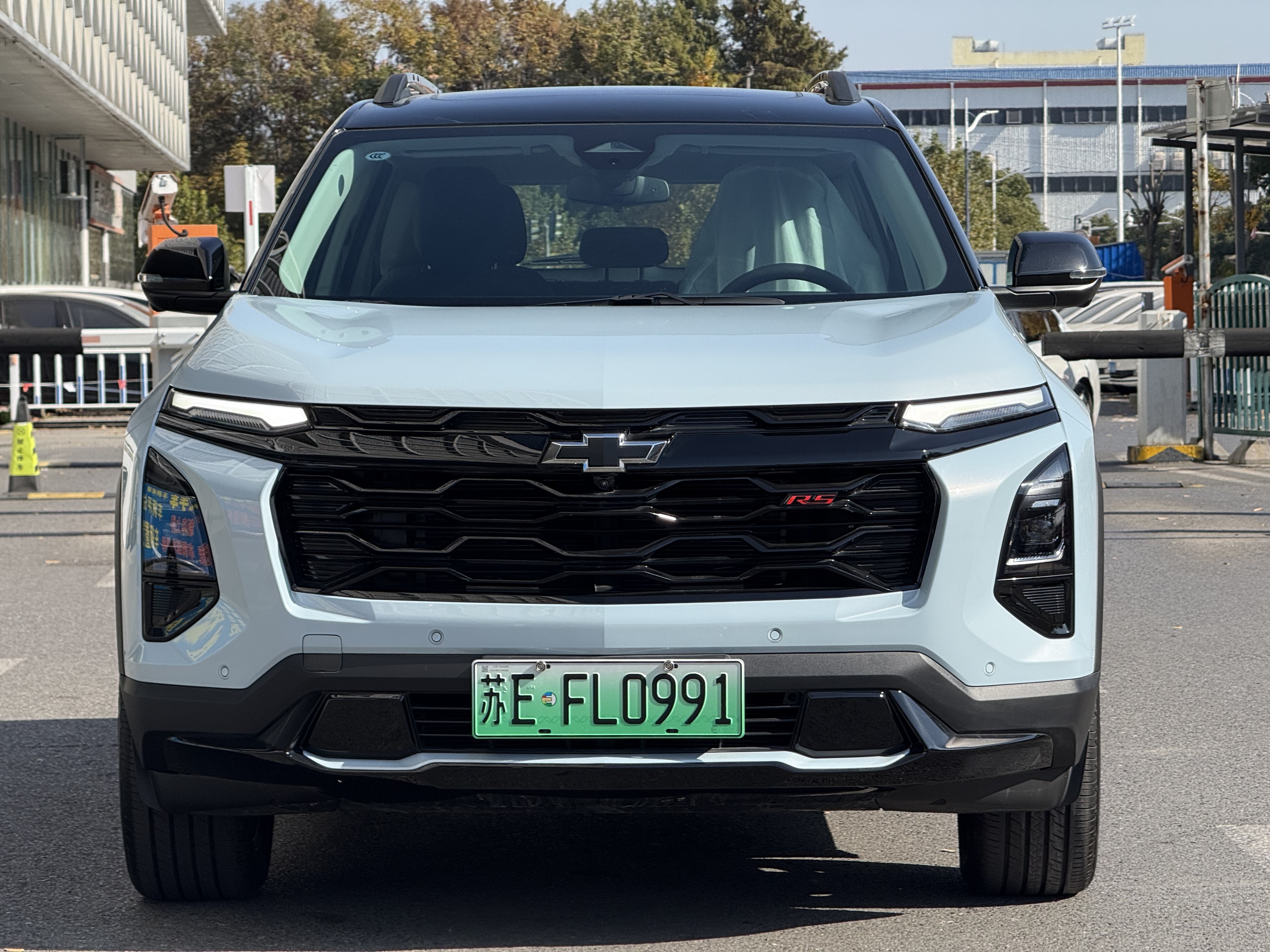 Chevrolet Equinox Plus 2025 #2 Chevrolet Equinox Plus 2025 car image #2