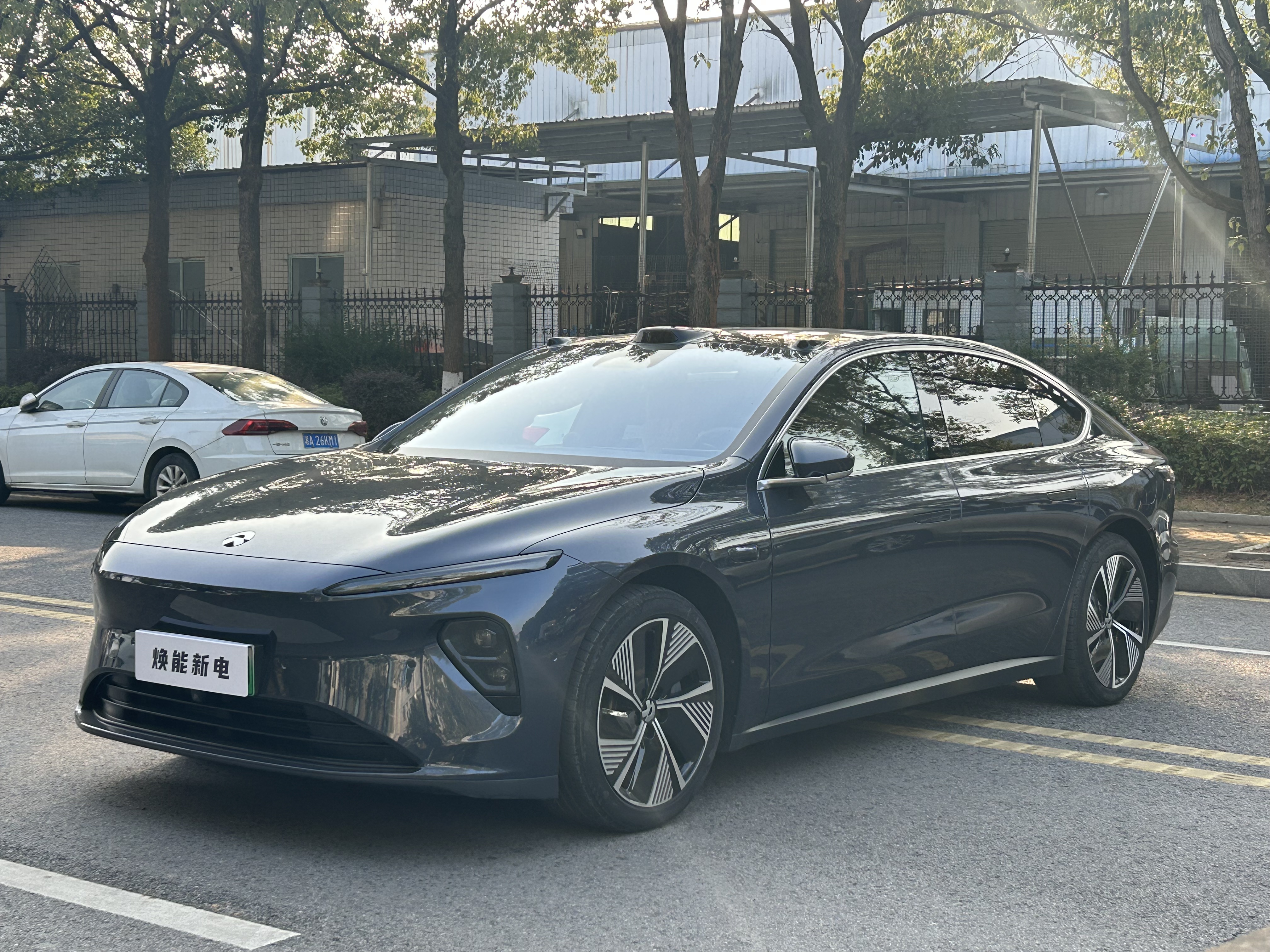 蔚来 蔚来ET7 2024 汽车图片 #2