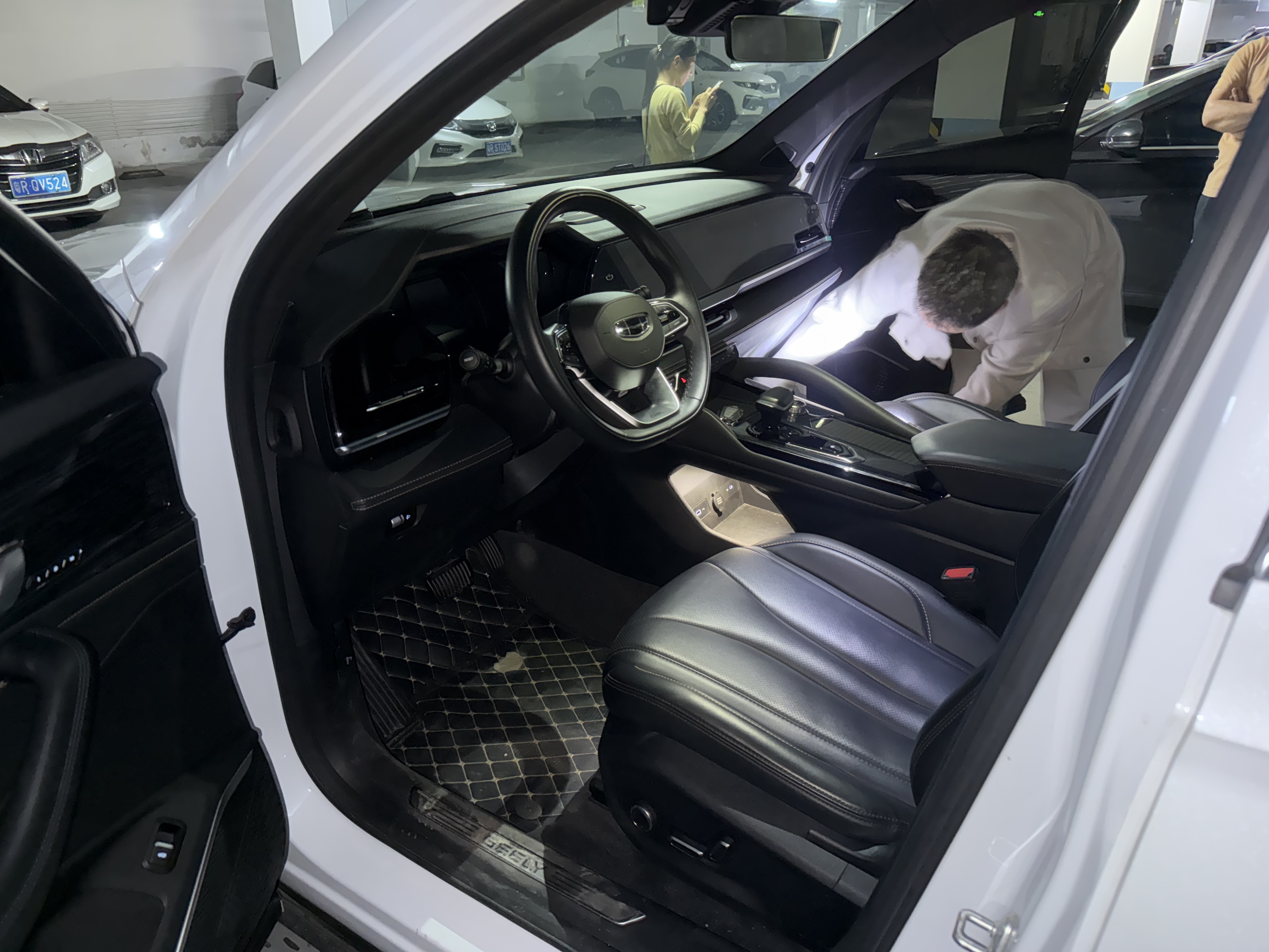 GEELY Monjaro 2024 #2 GEELY Monjaro 2024 car image #2
