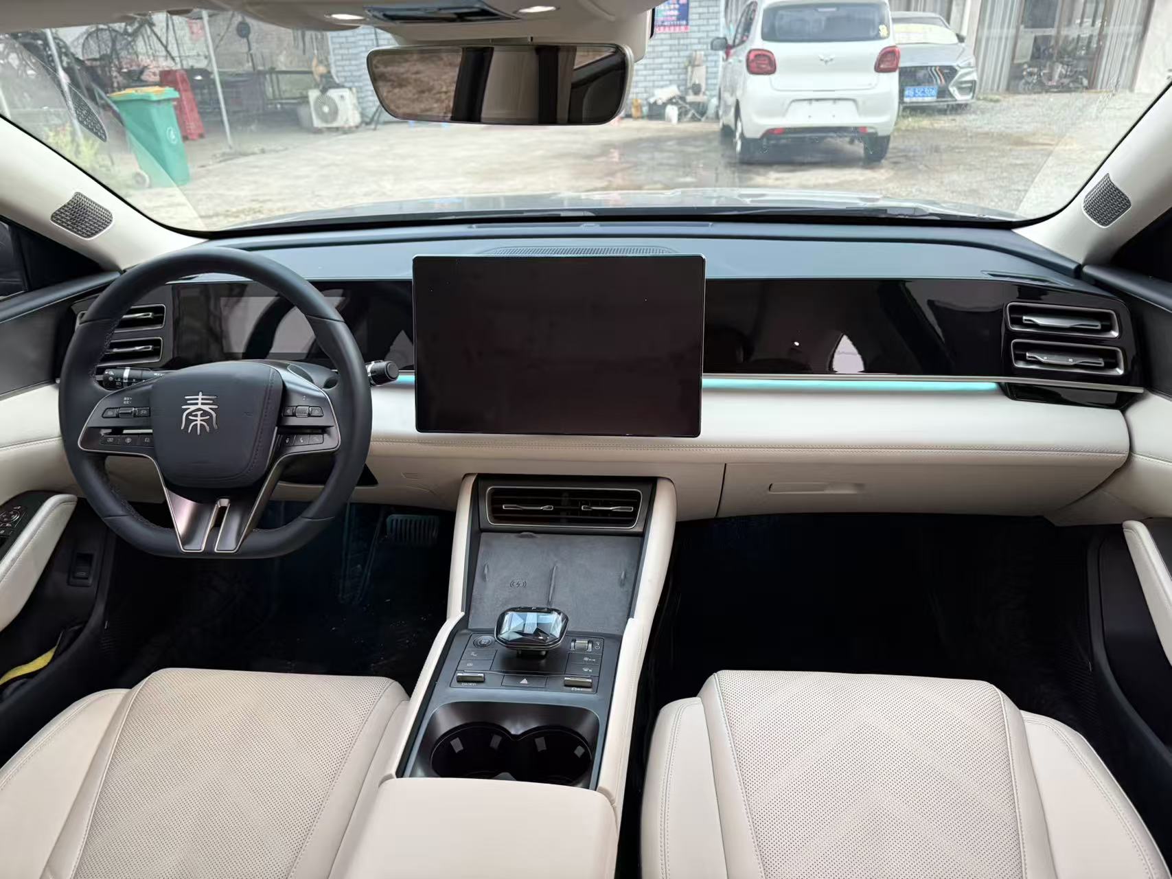 BYD Qin L 2024 #2 BYD Qin L 2024 car image #2