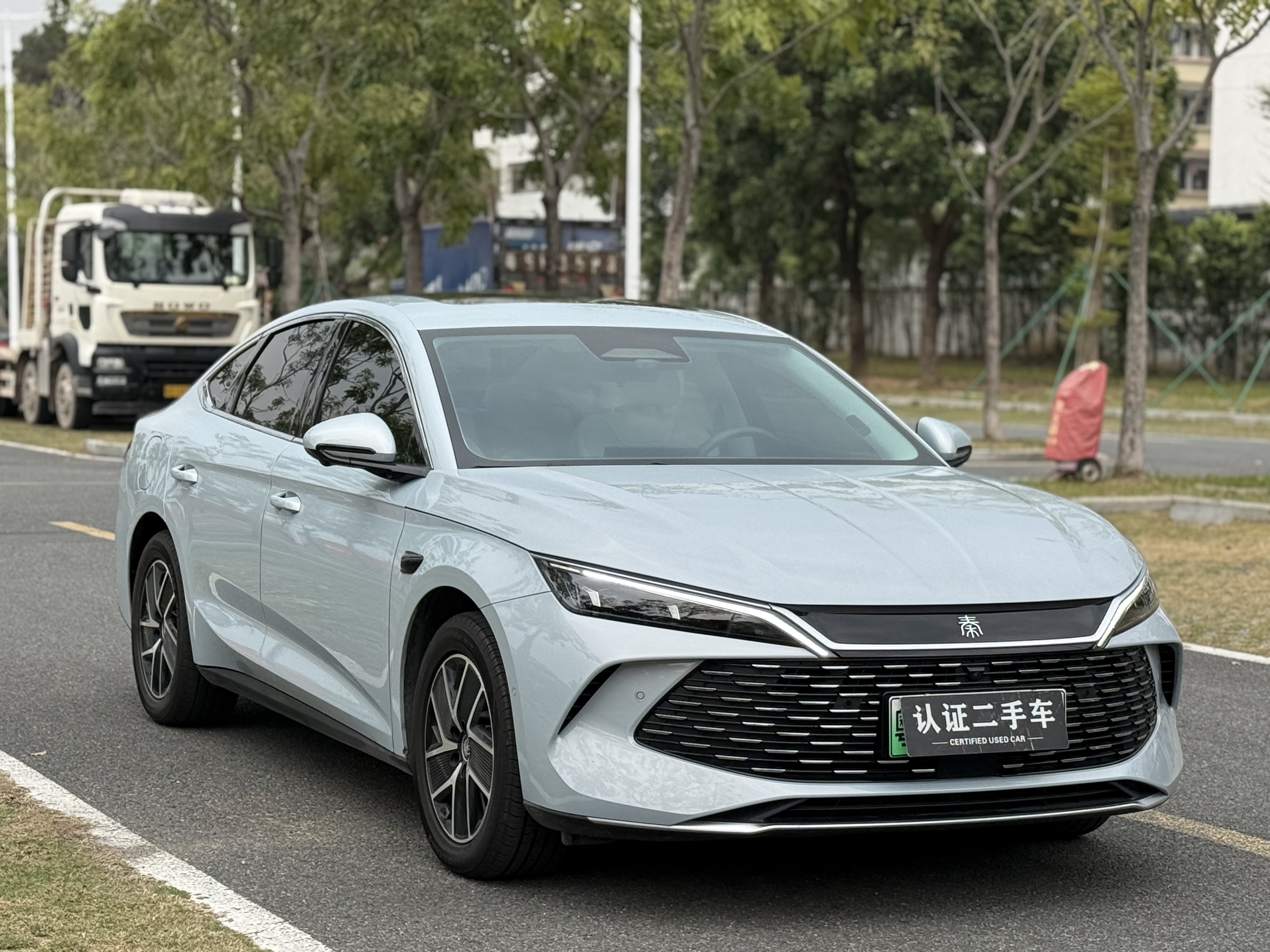 BYD Qin L 2025 car image #2