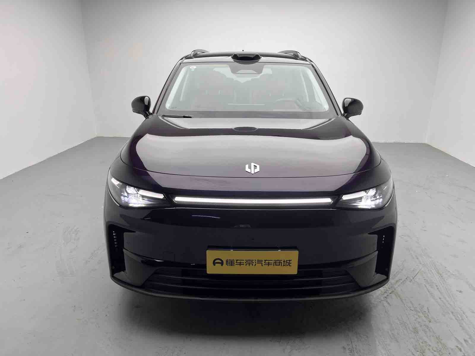 零跑汽车 零跑C16 2025 汽车图片 #2