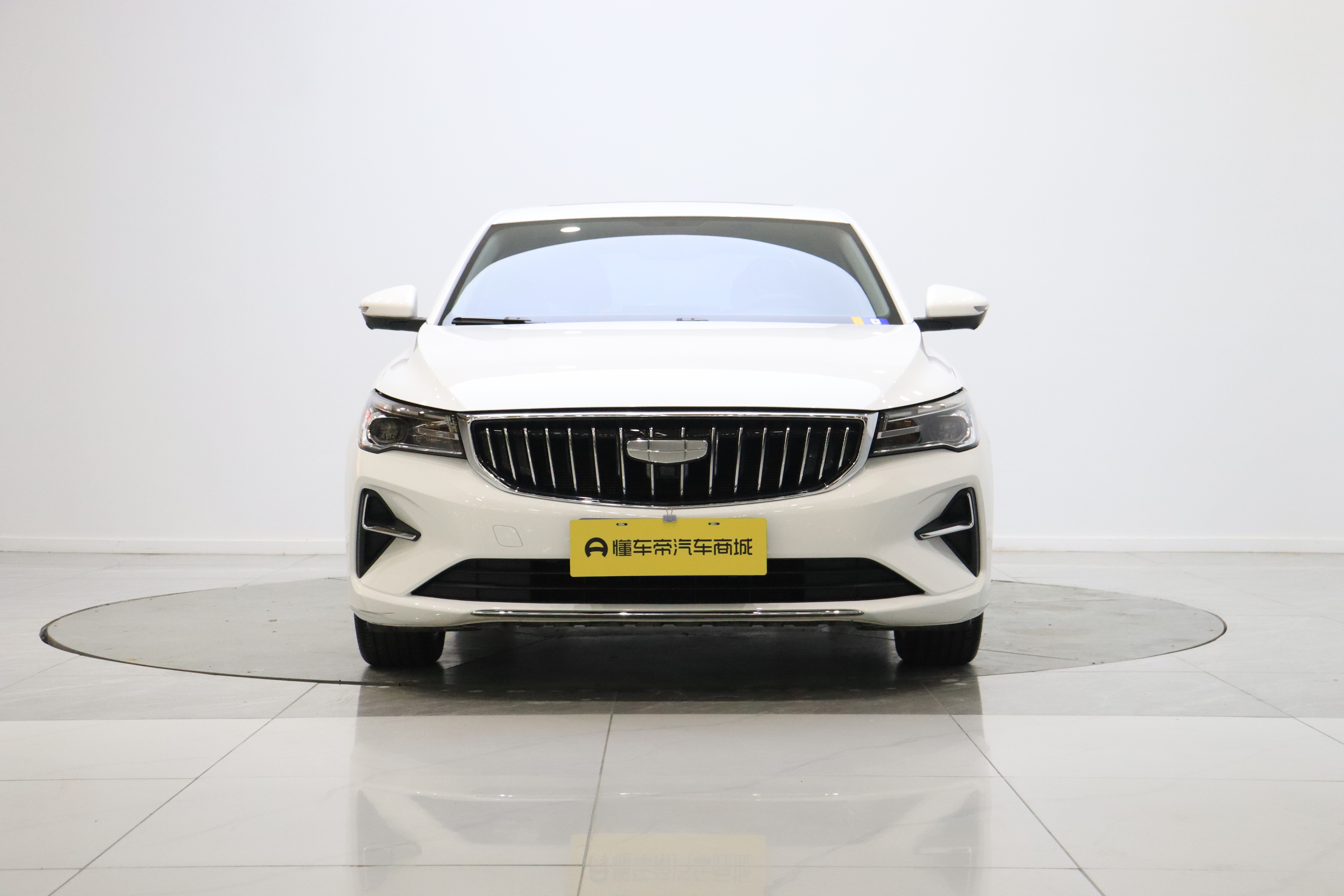GEELY Emgrand 2025 #2 GEELY Emgrand 2025 car image #2