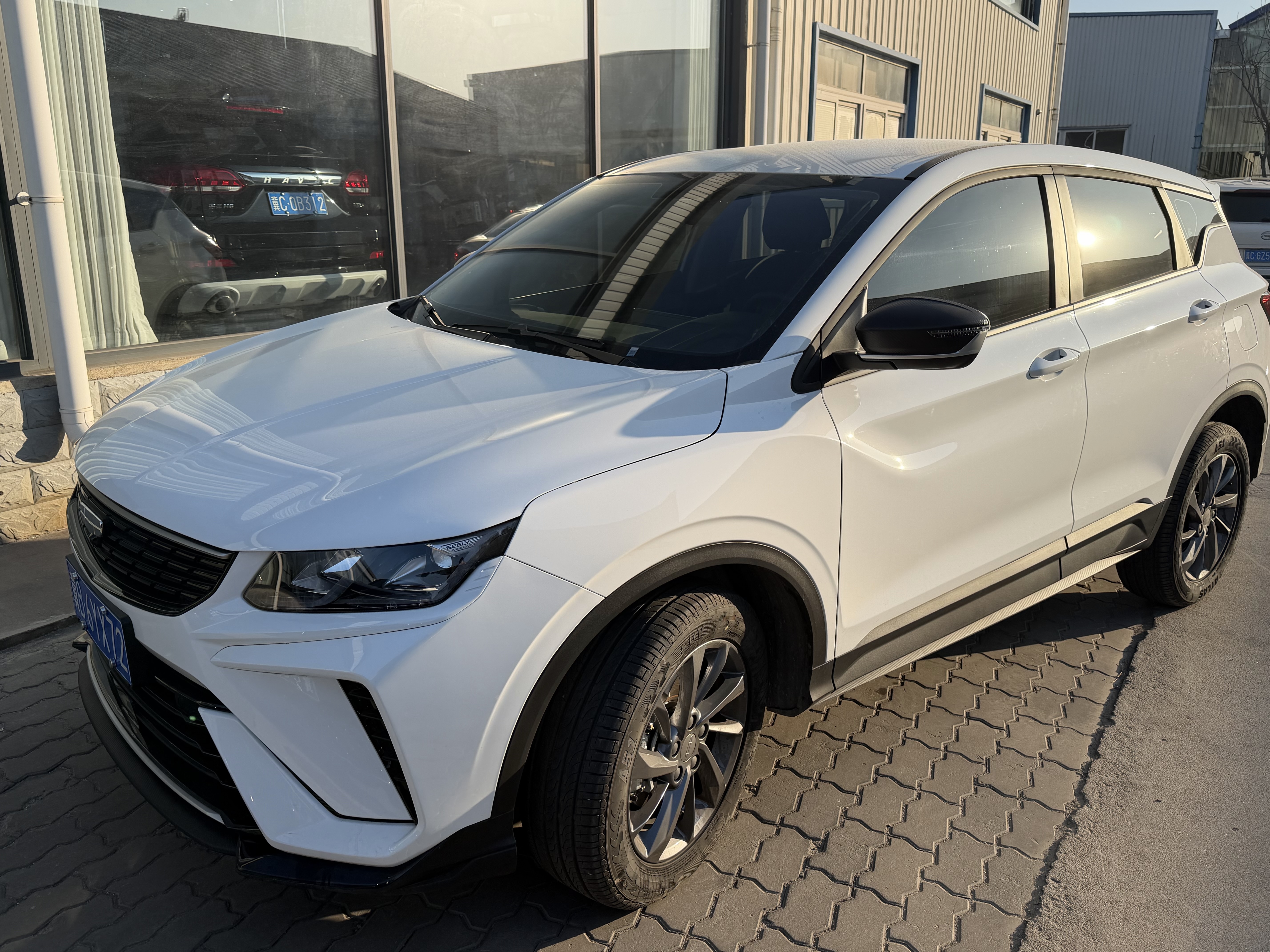 GEELY Coolray 2025 car image #2