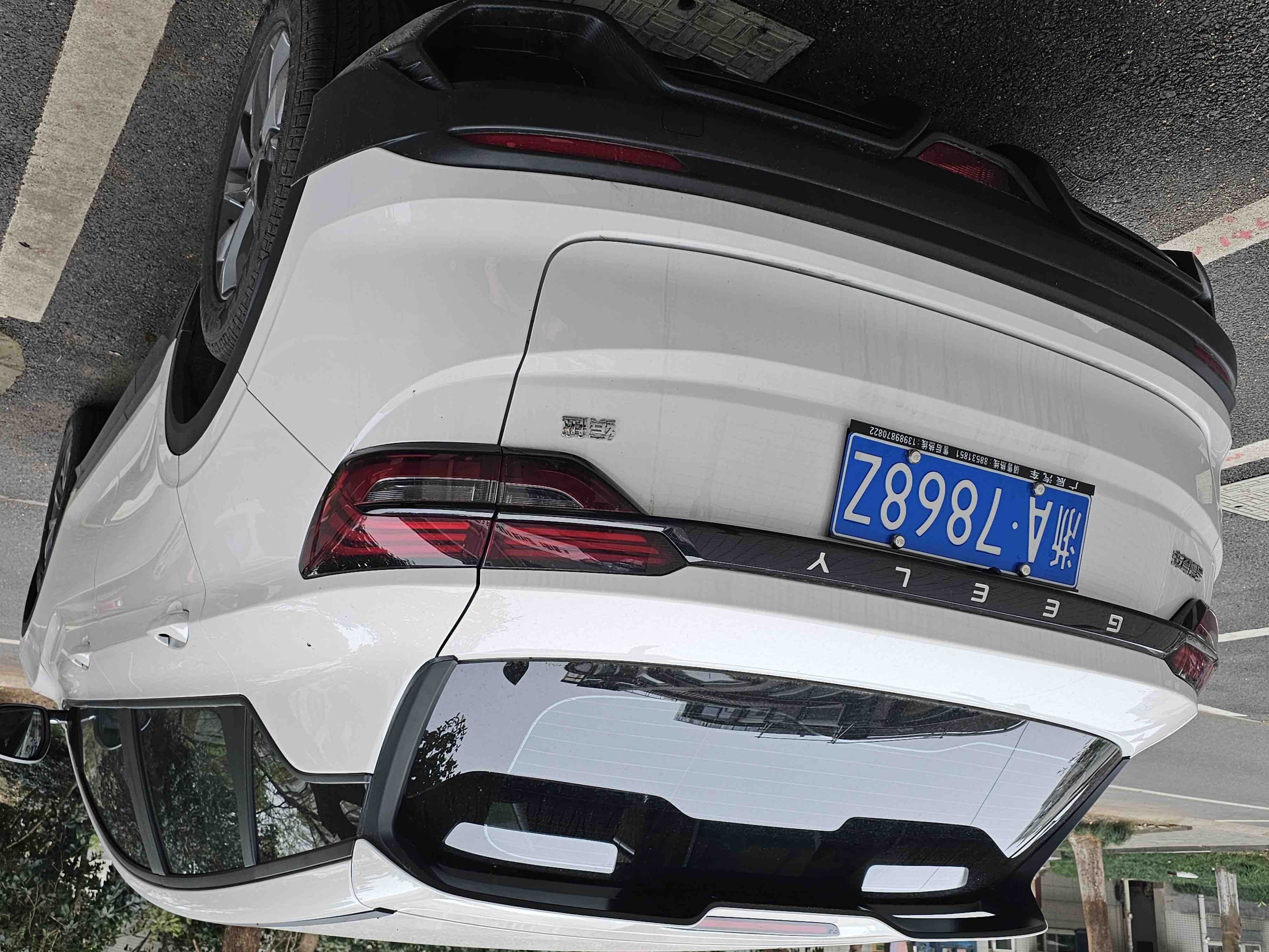 GEELY Coolray 2025 car image #2