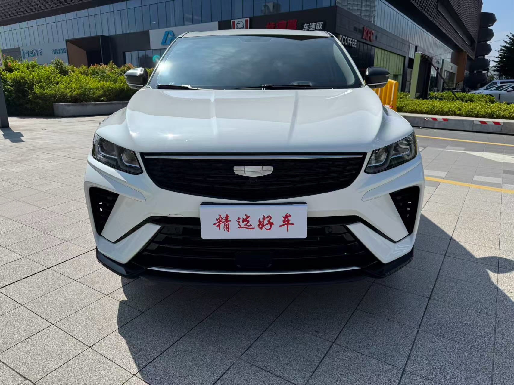 GEELY Coolray 2025 car image #2