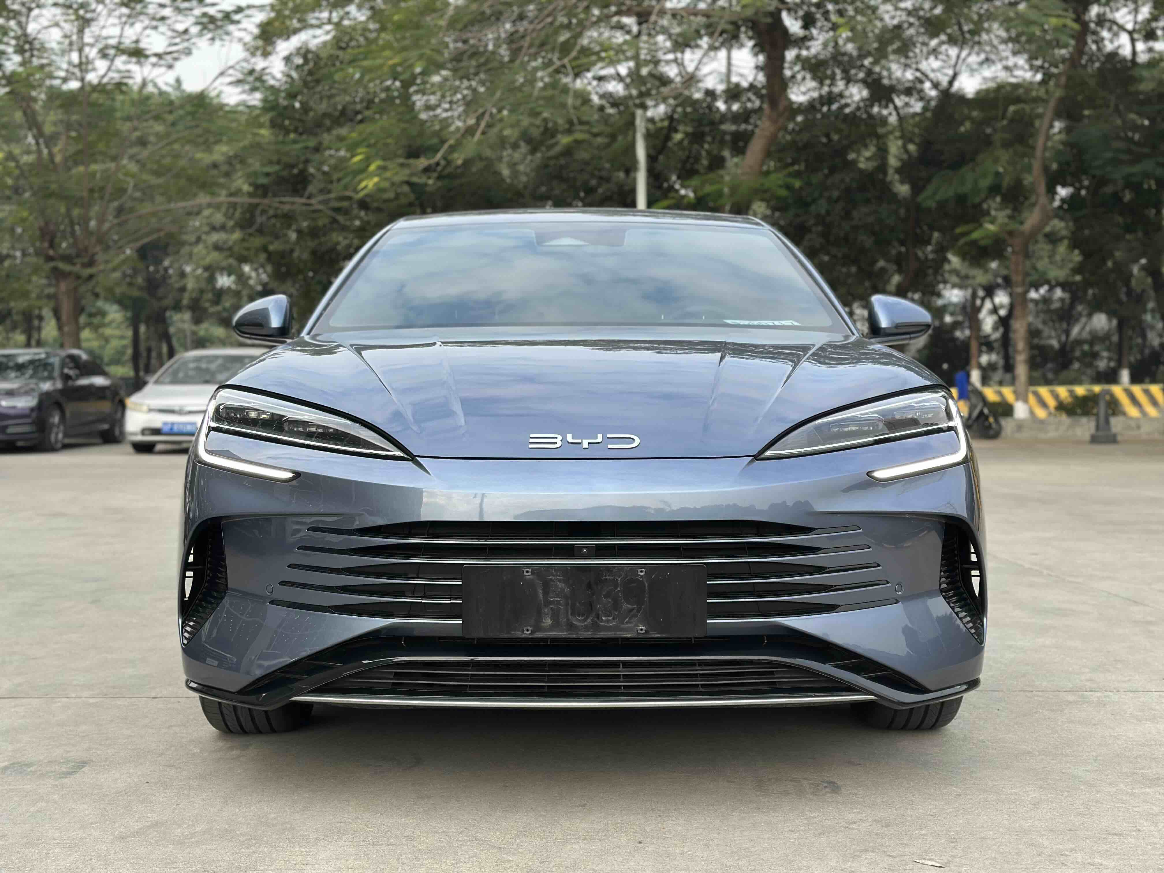 BYD Seal 07 DM-i 2025 immagine di auto #2