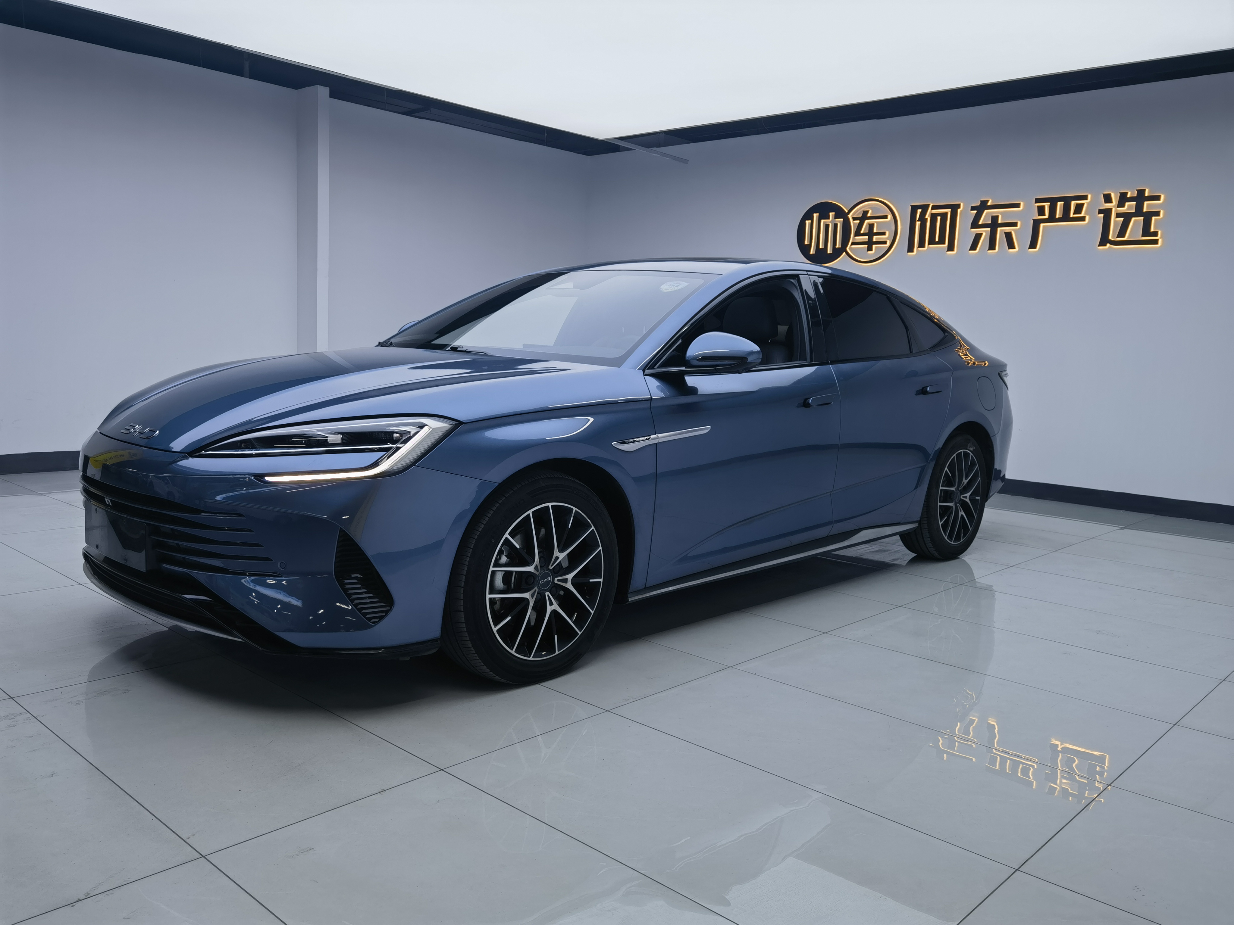 BYD Seal 07 DM-i 2024 صورة سيارة #2