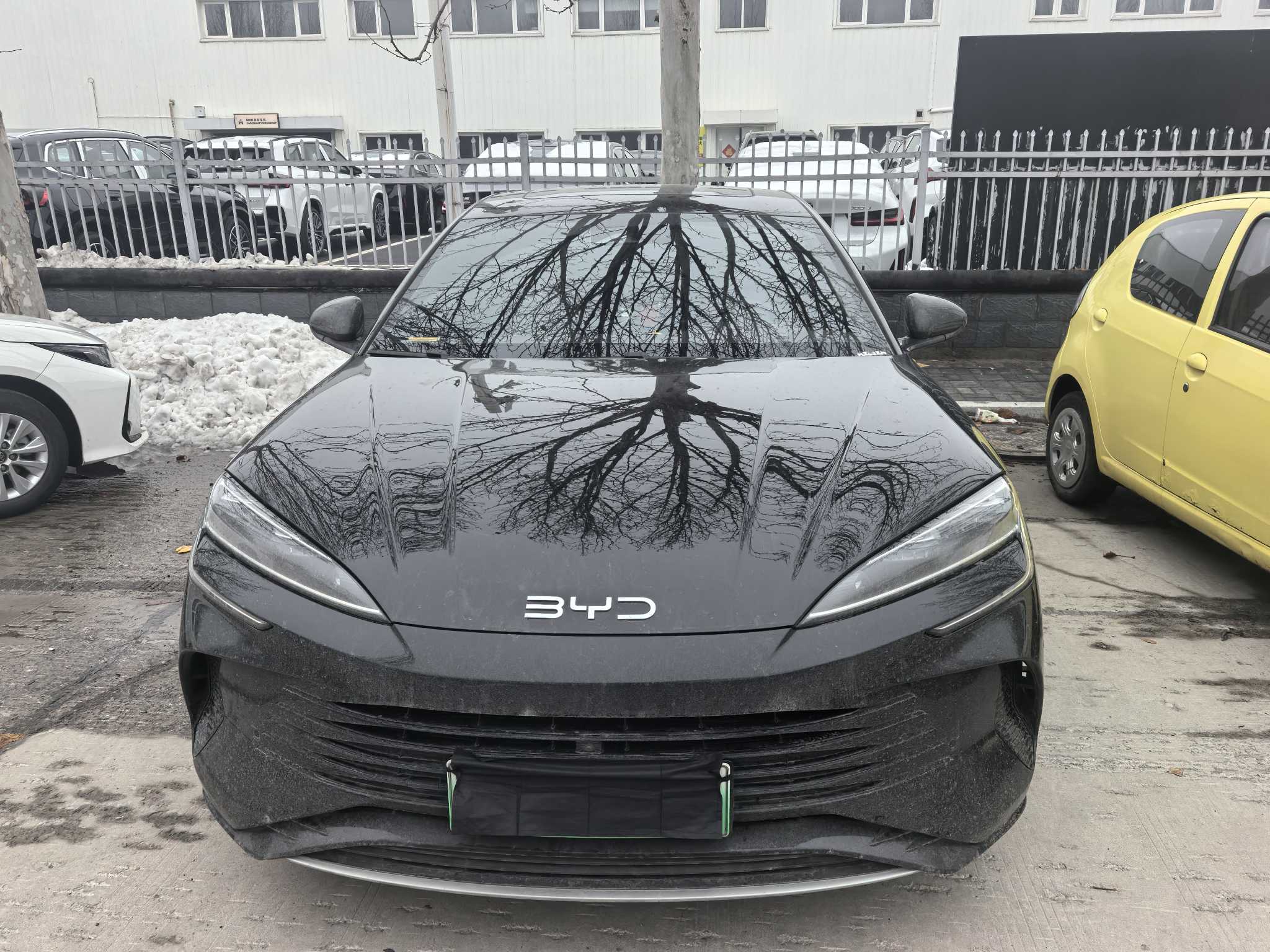 BYD Seal 07 DM-i 2024 صورة سيارة #2