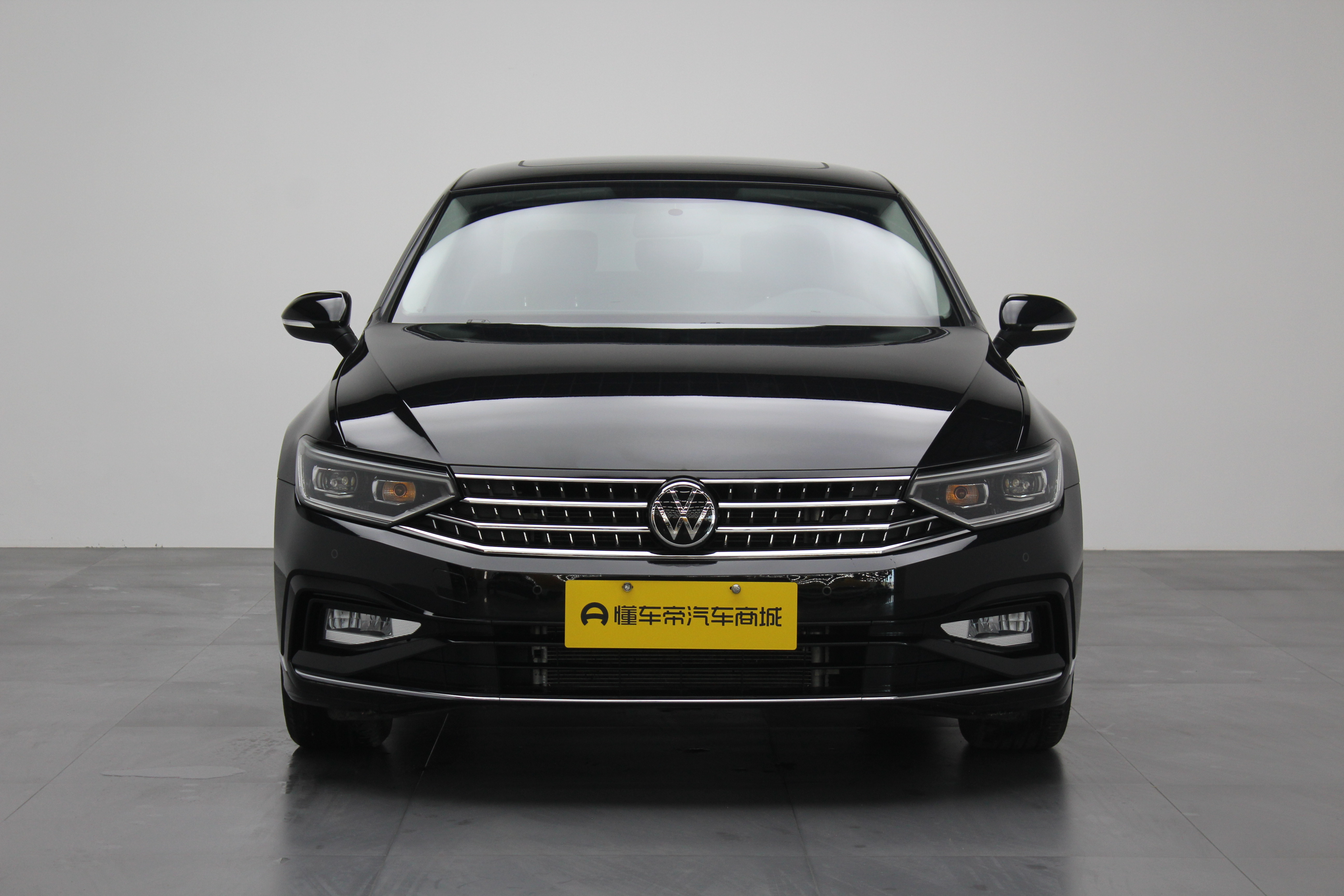 Volkswagen Magotan 2025 #2 Volkswagen Magotan 2025 car image #2