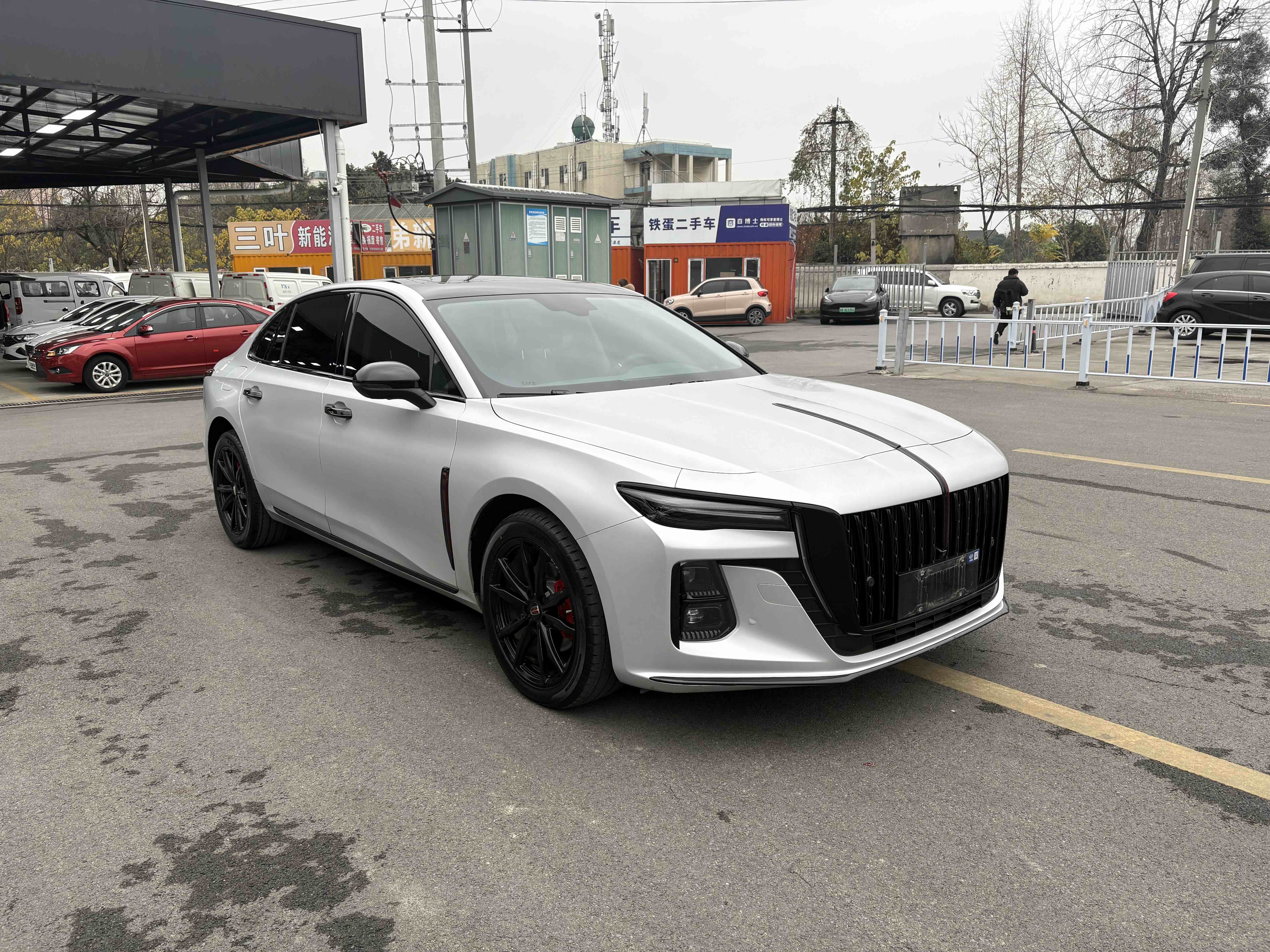 HongQi H5 2025 car image #2